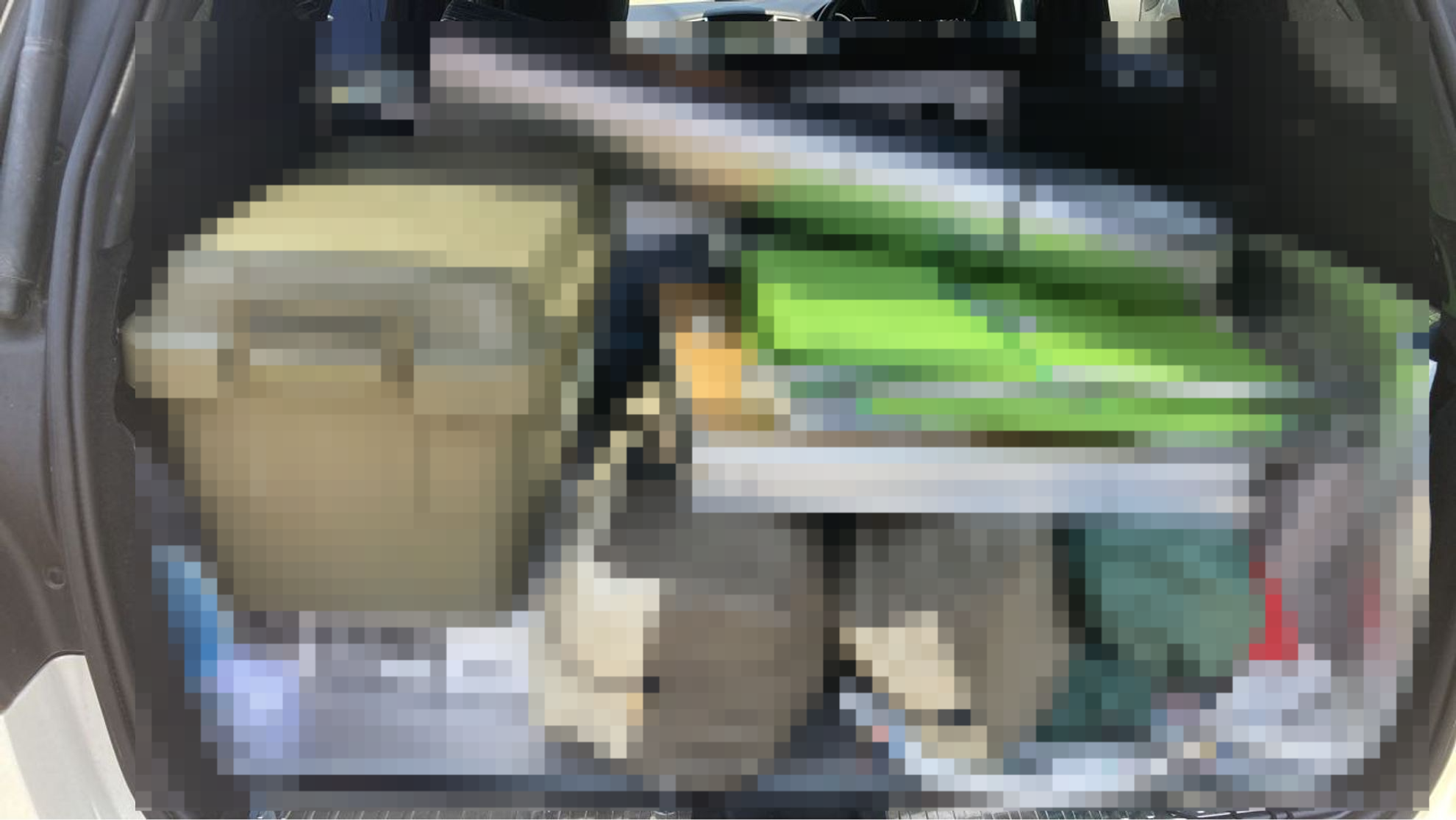 内装トランク