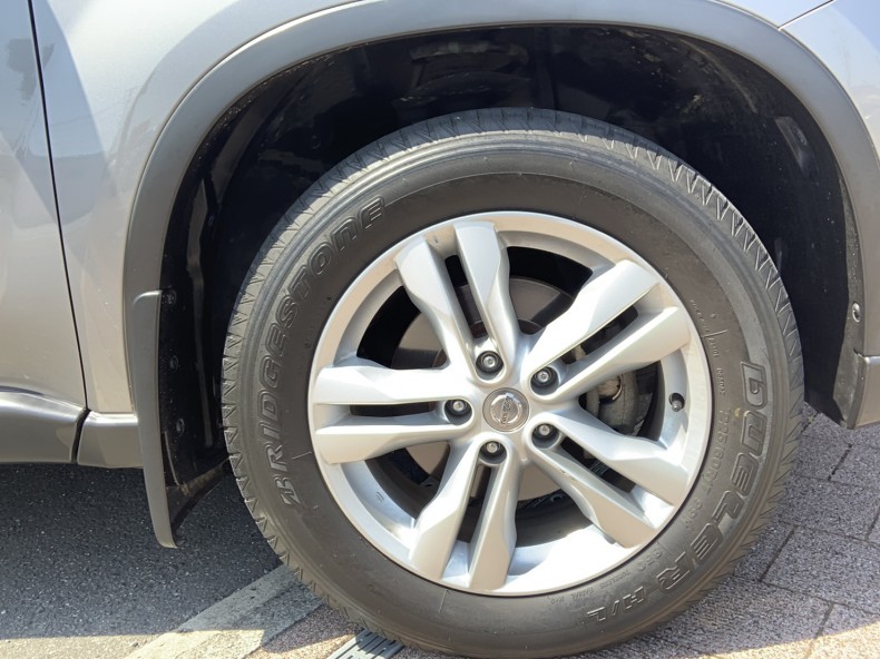 タイヤホイール後