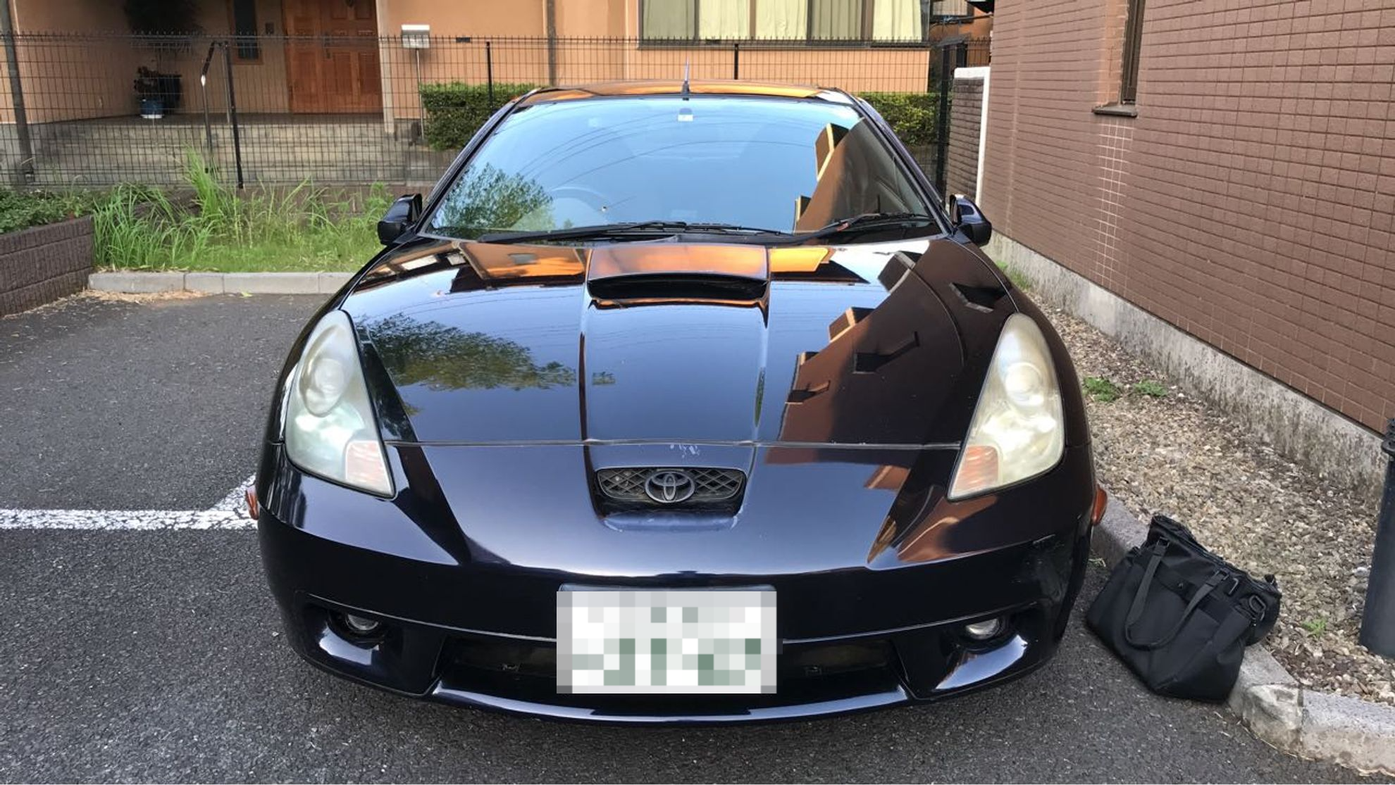 外装前方