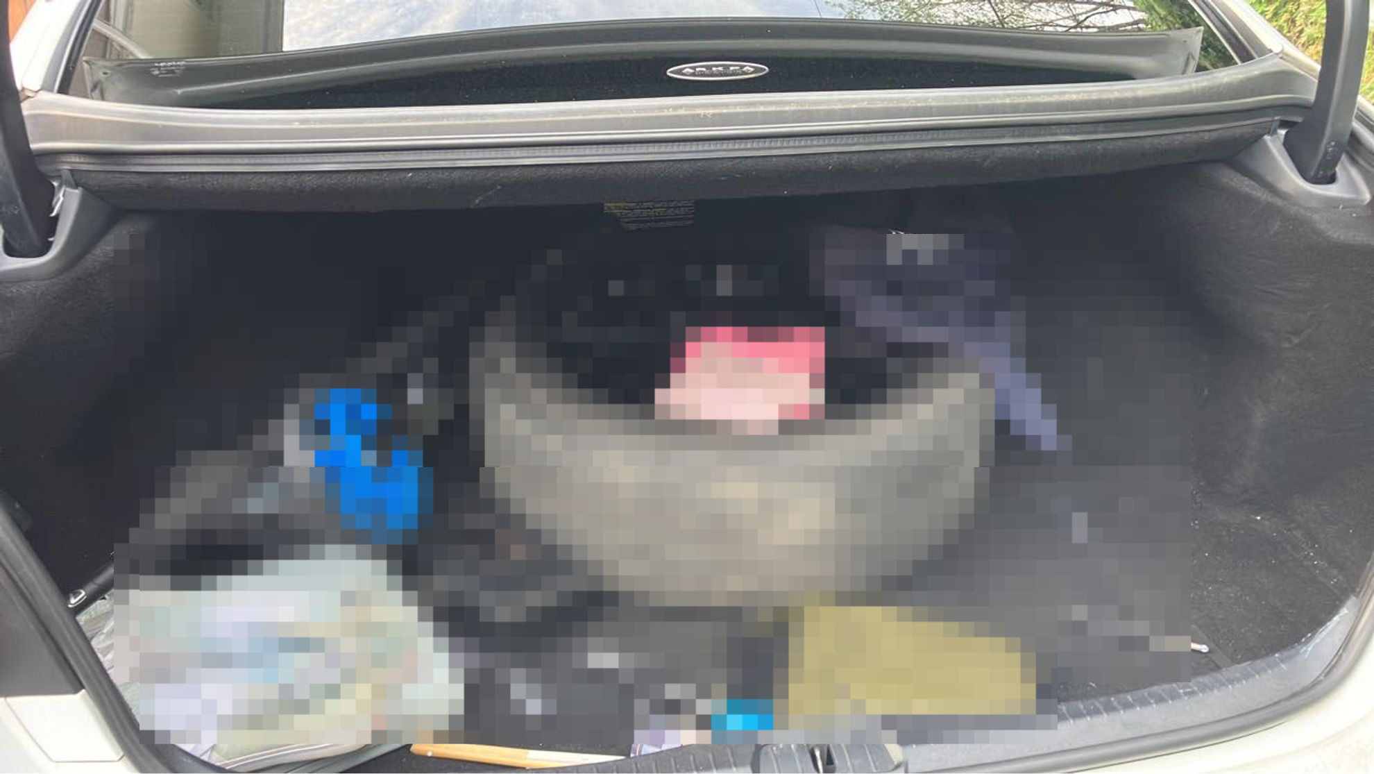 内装トランク