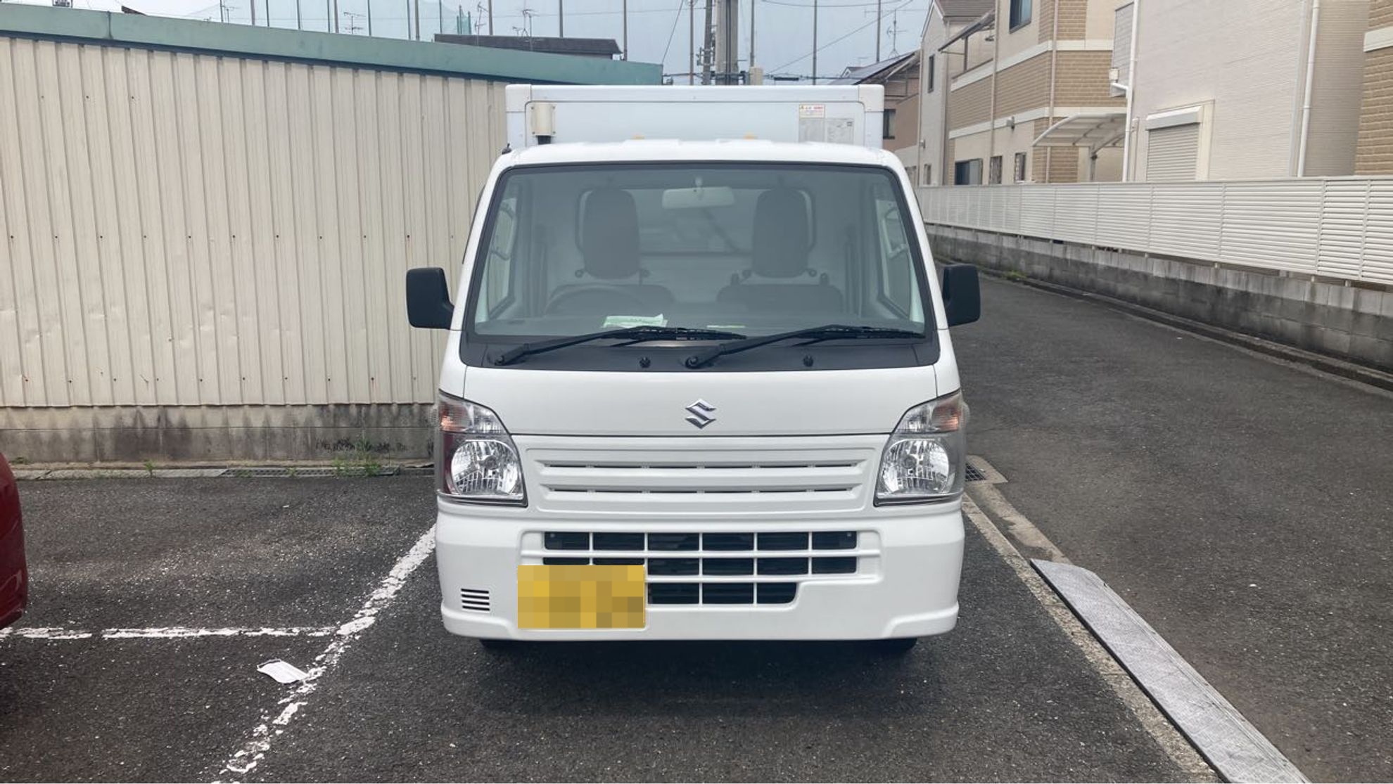 外装前方