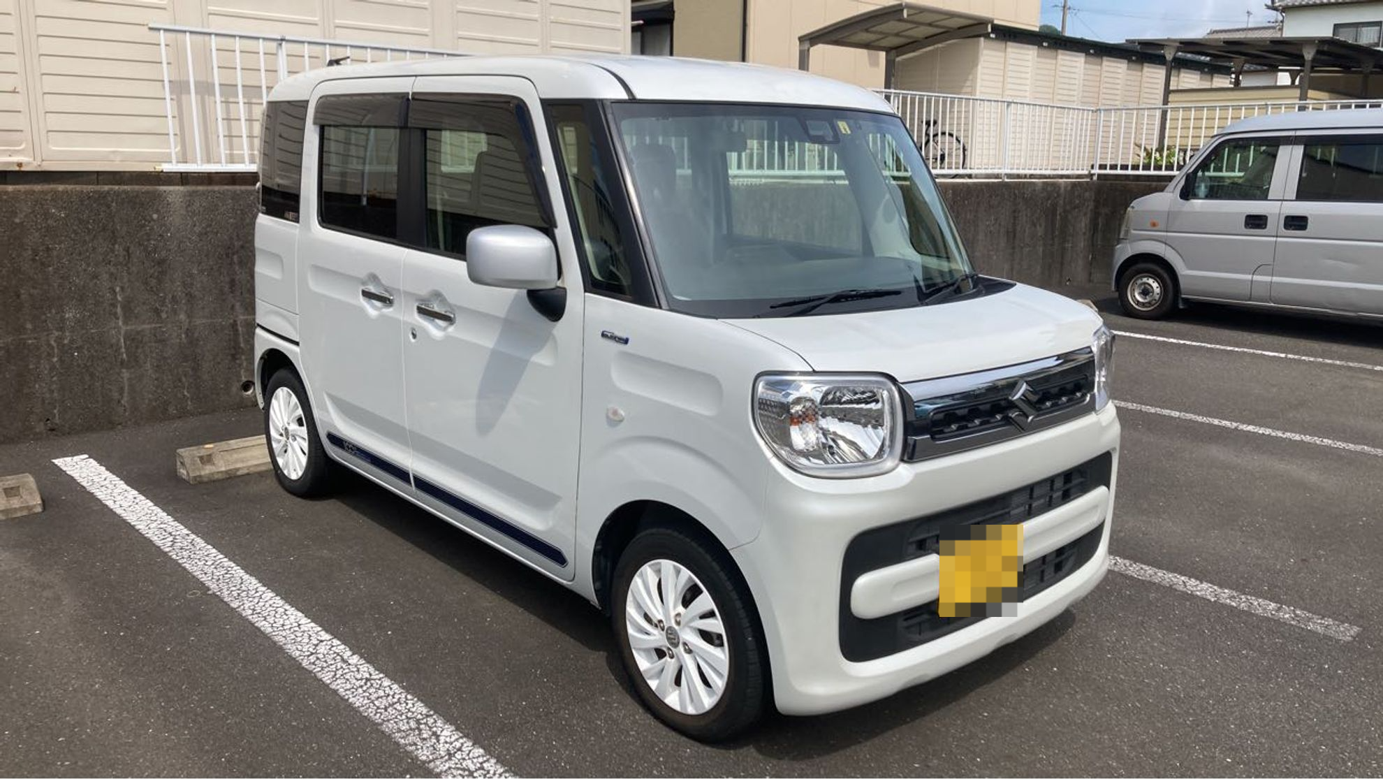 外装右前