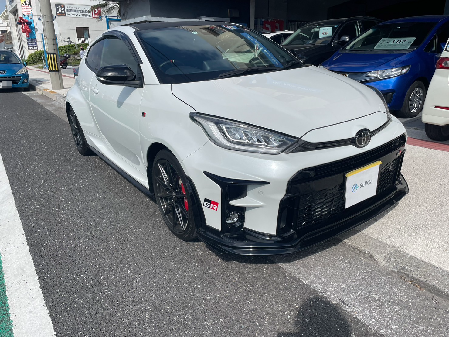 外装右前