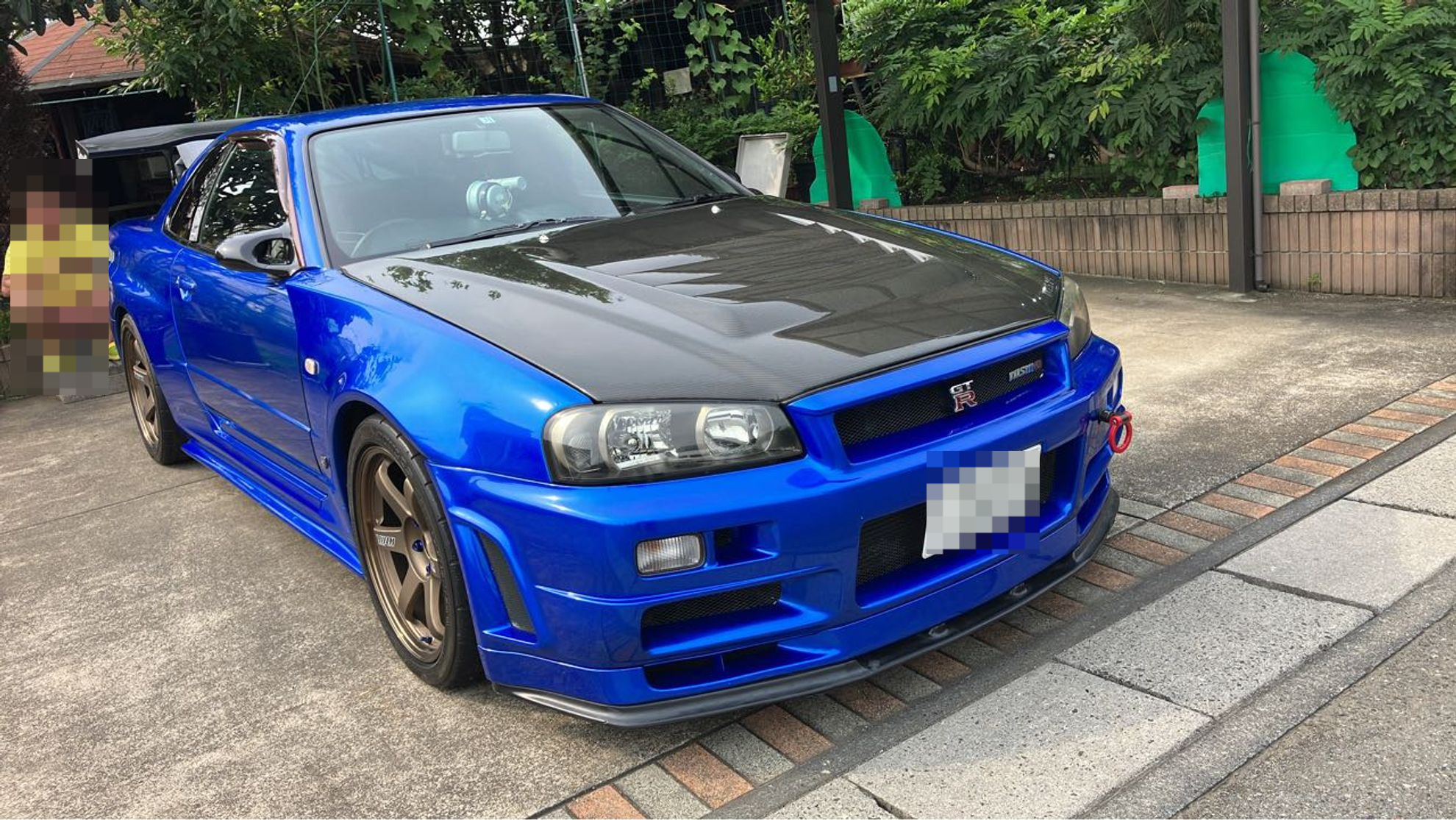 外装右前