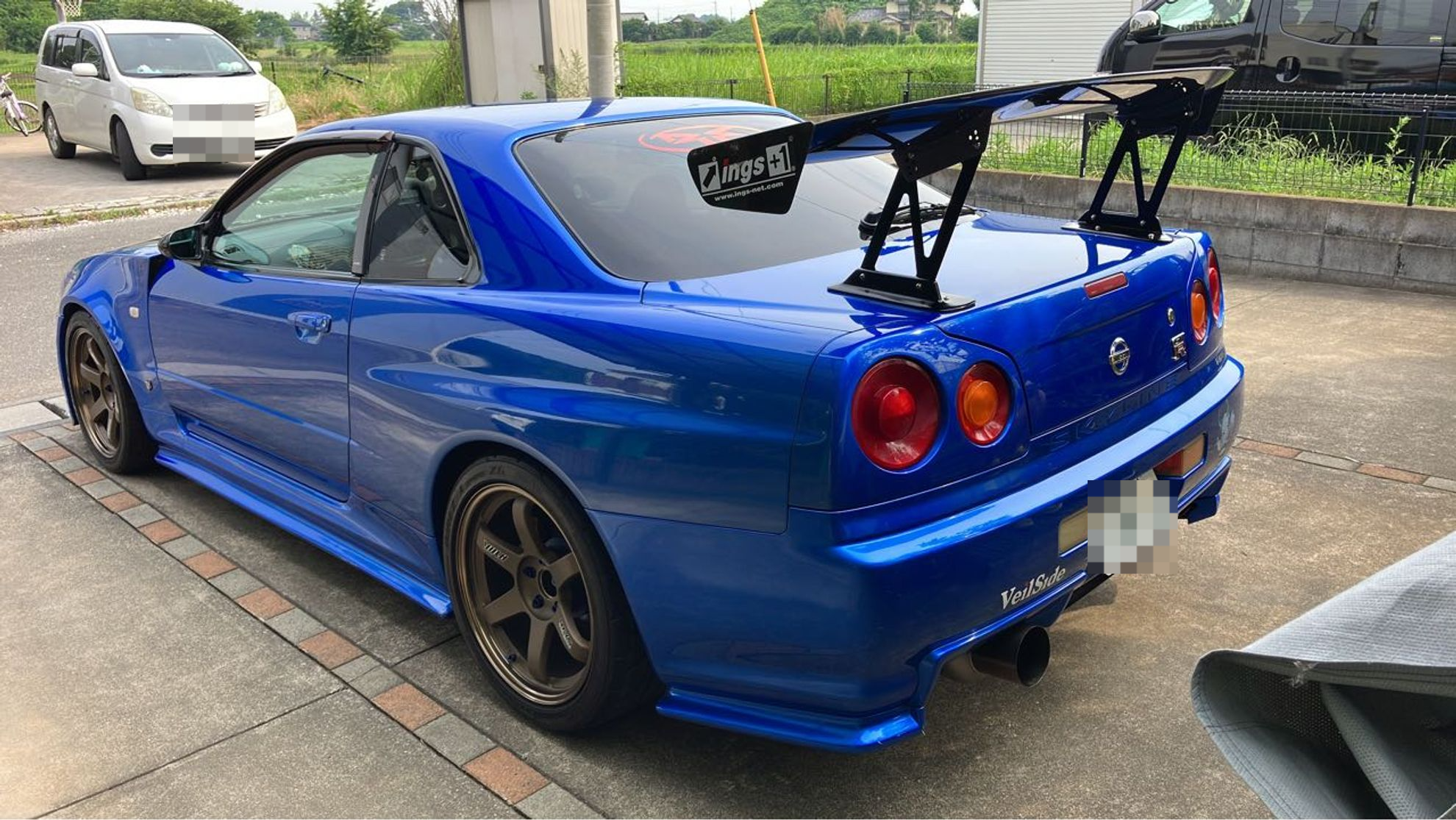 外装左後方