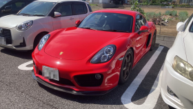 car_main_img
