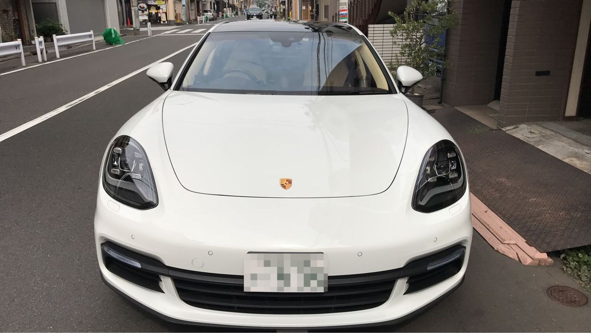 外装前方