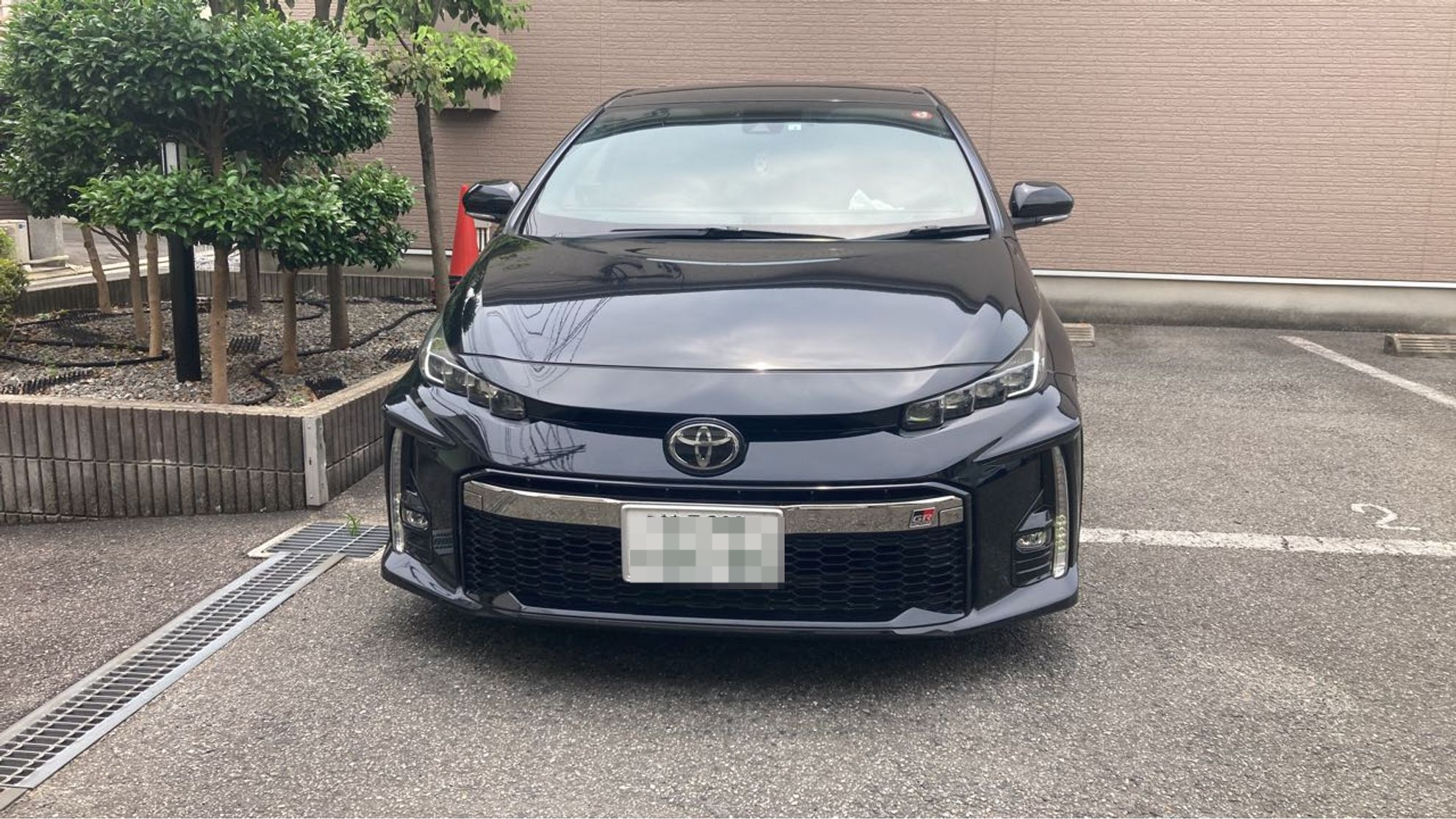 外装前方