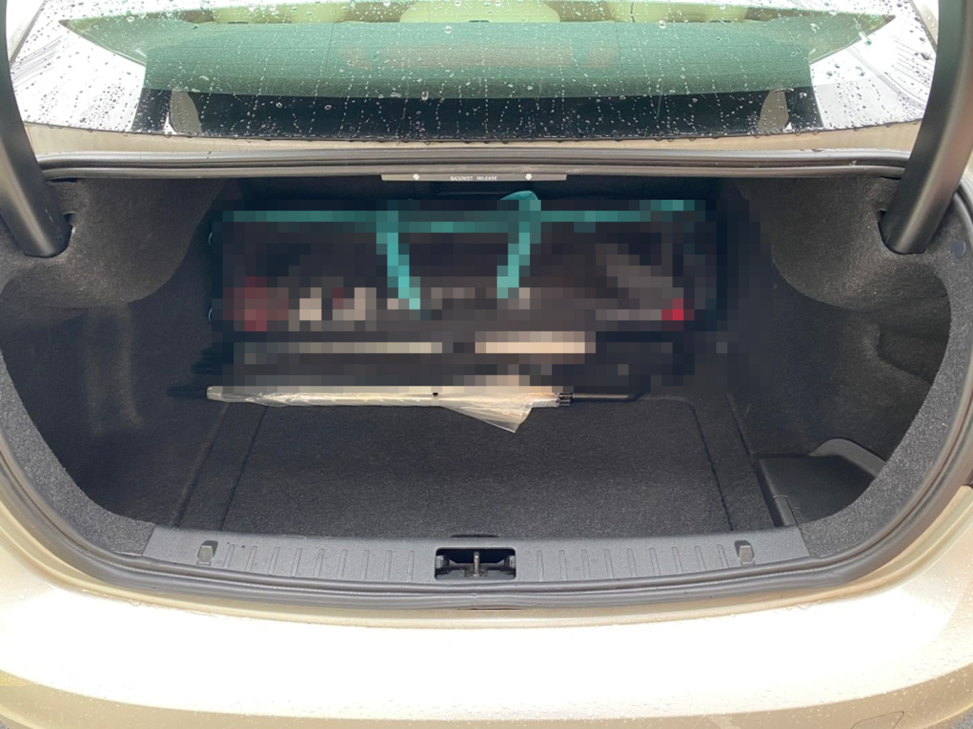 内装トランク