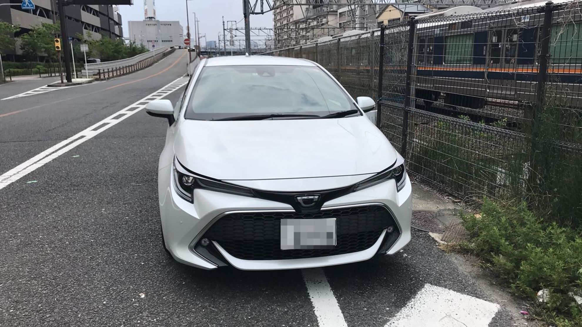 外装前方