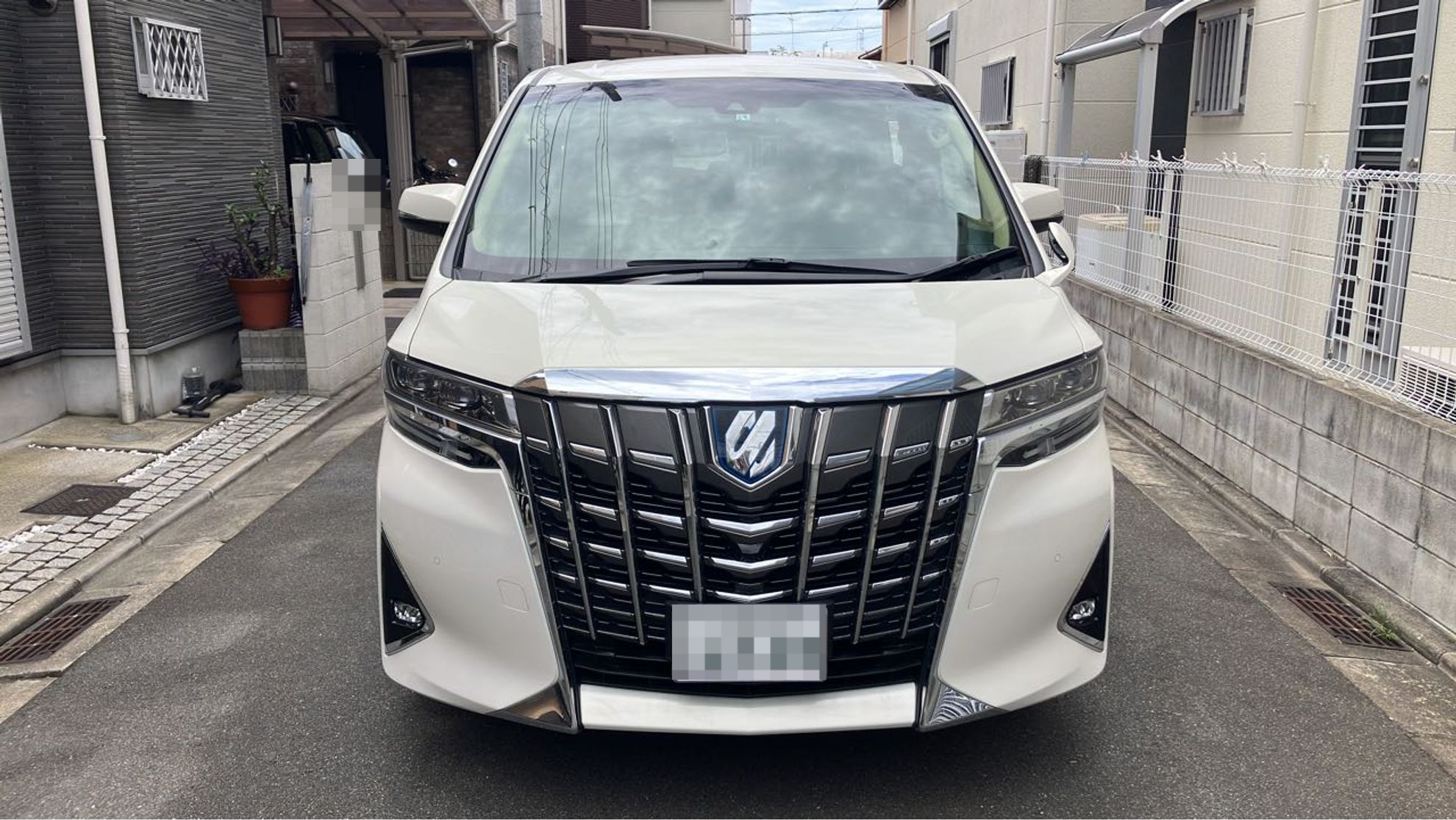 外装前方