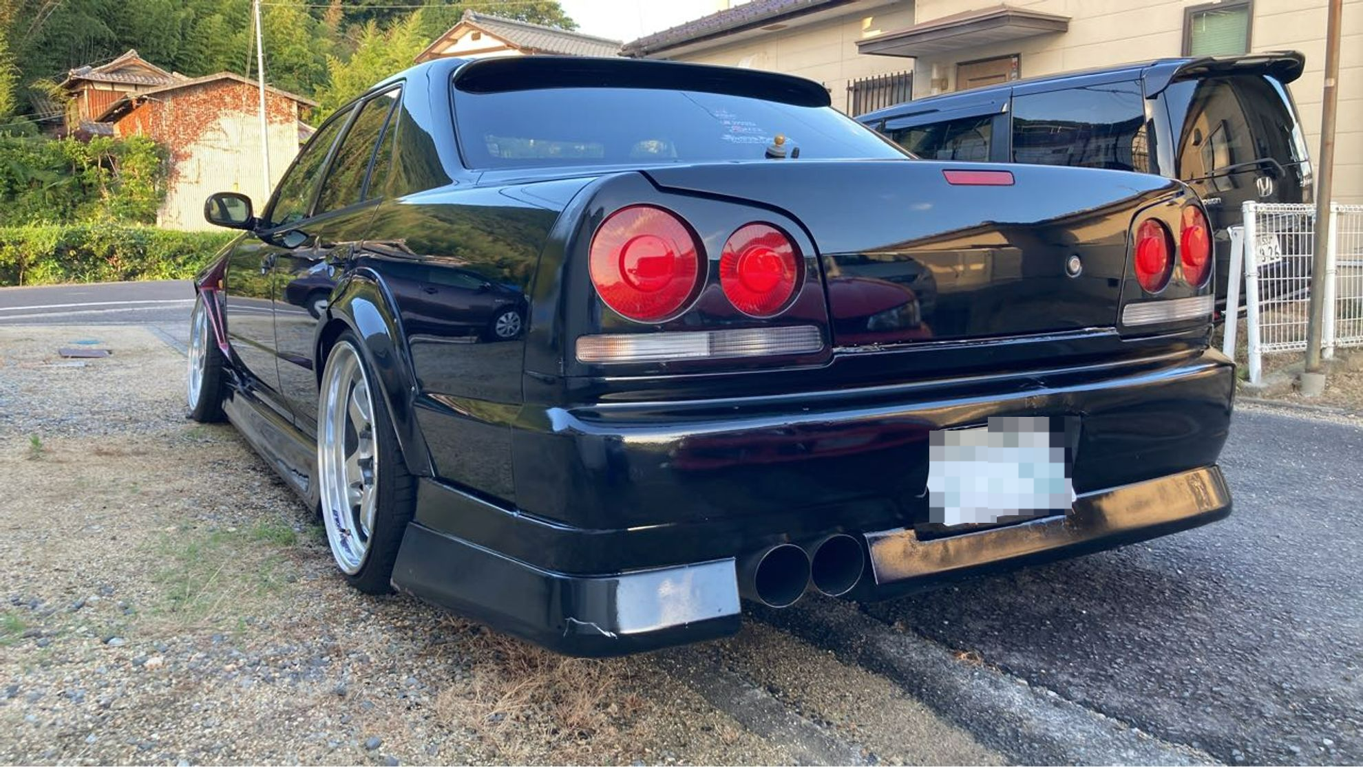 外装左後方