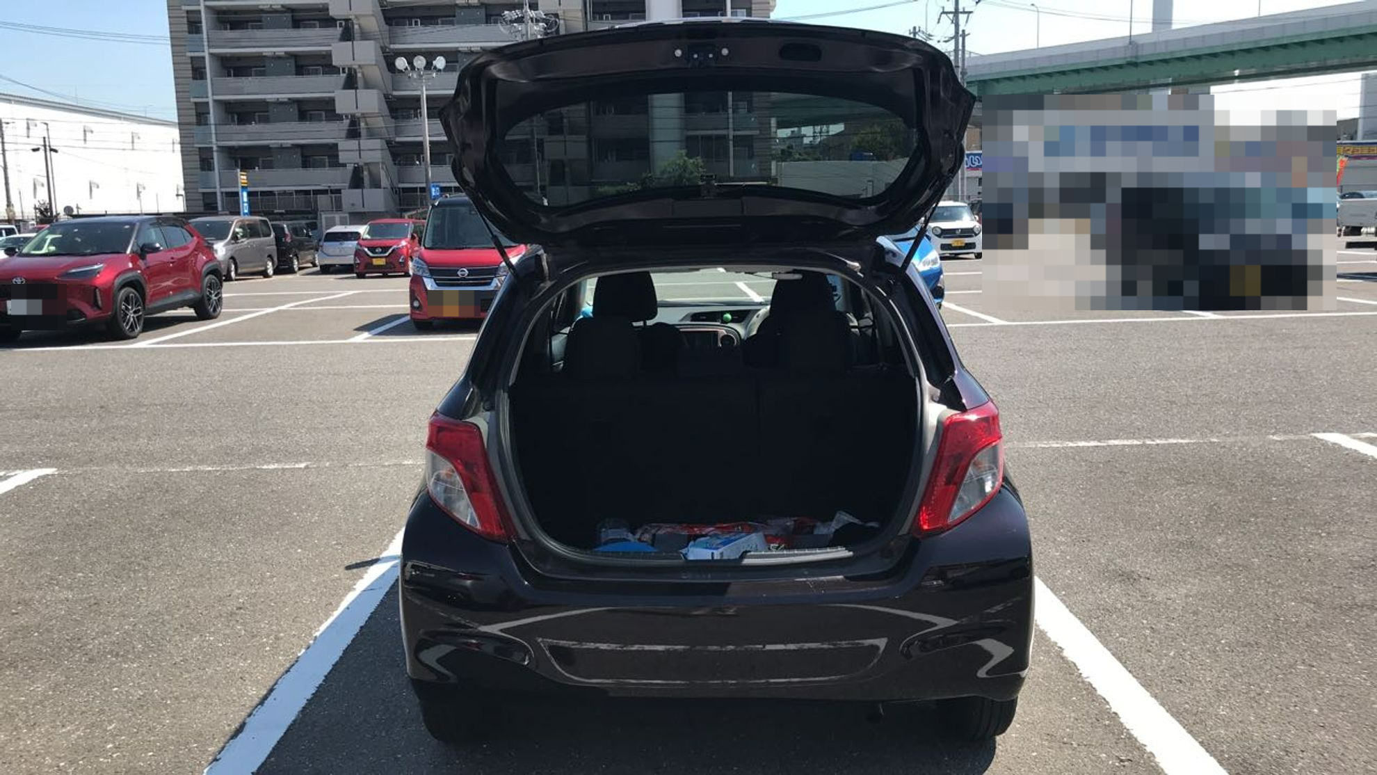 内装トランク