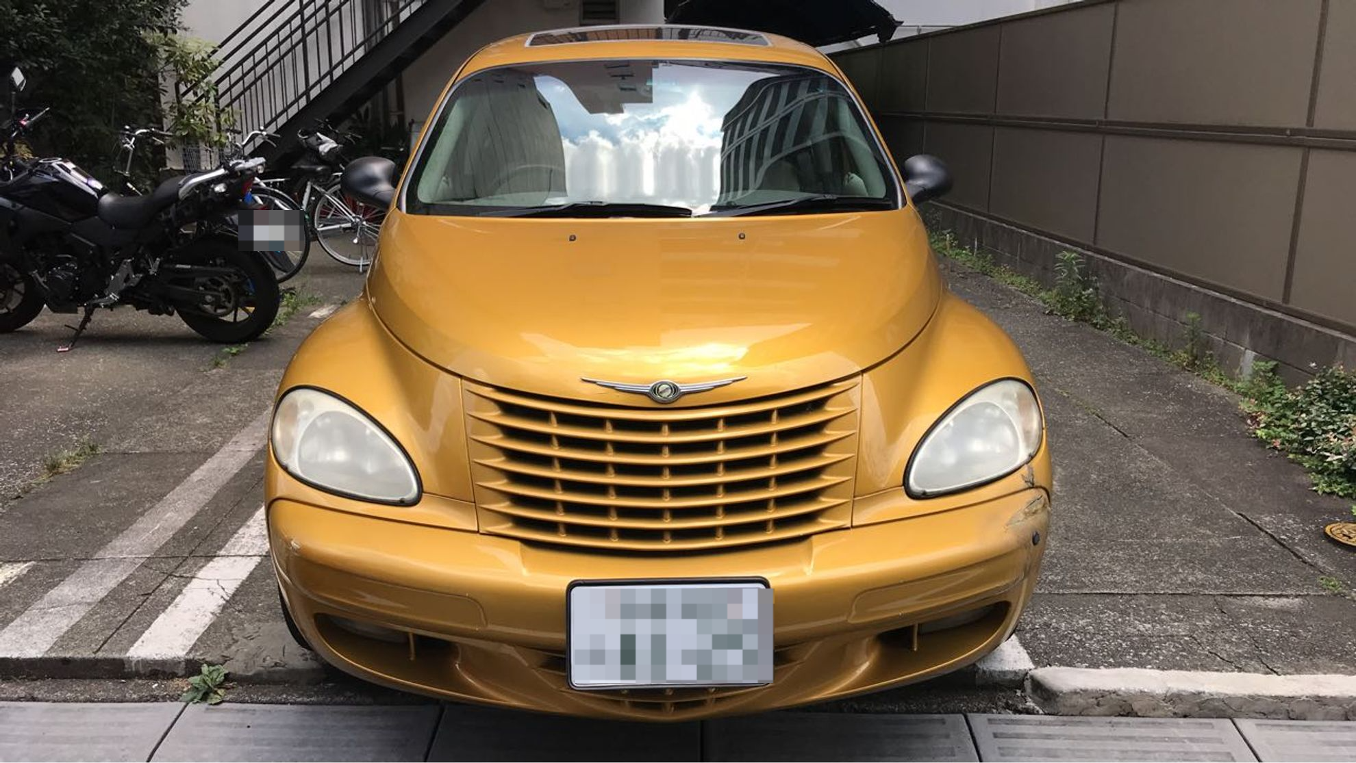 外装前方