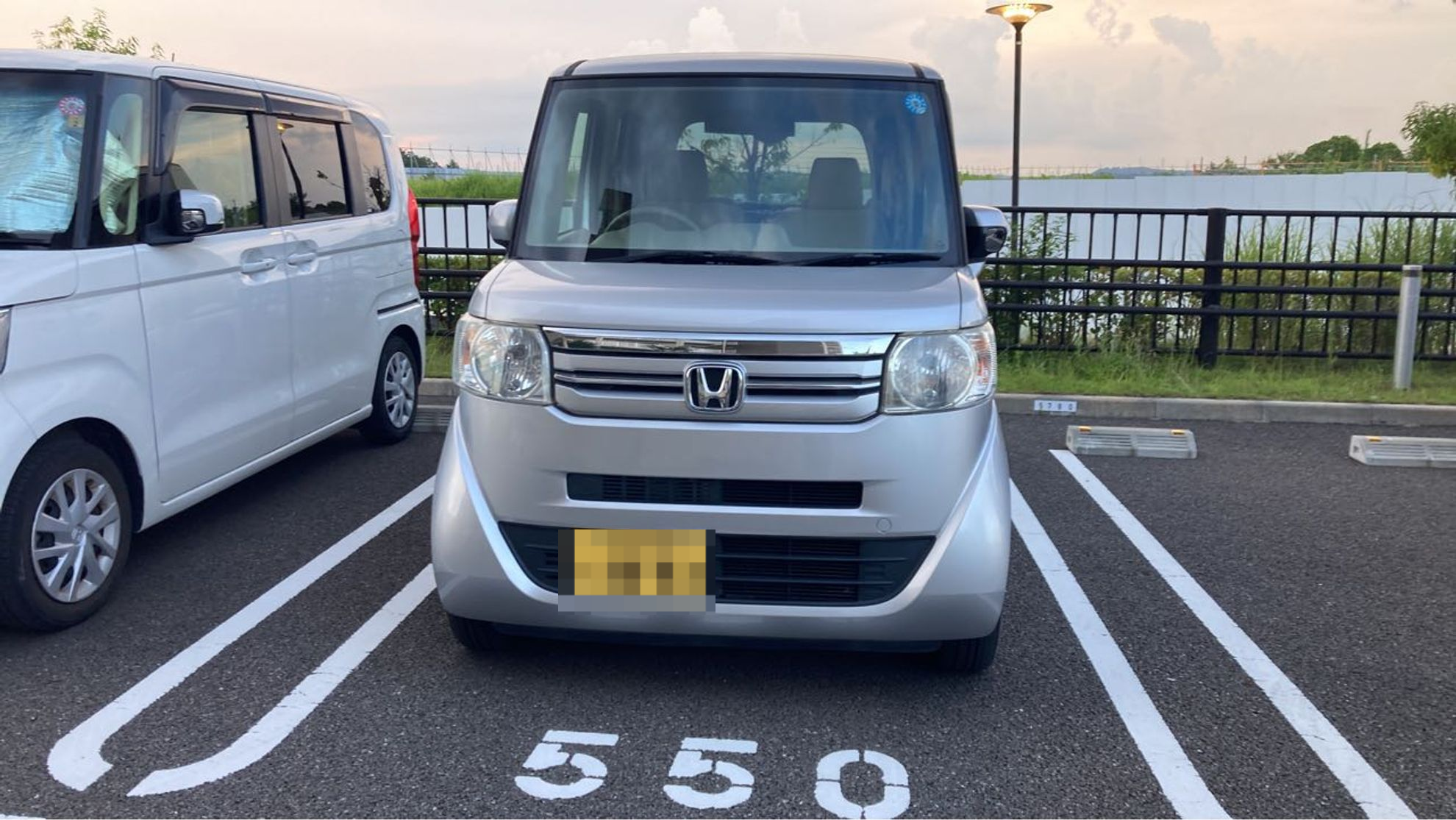 外装前方