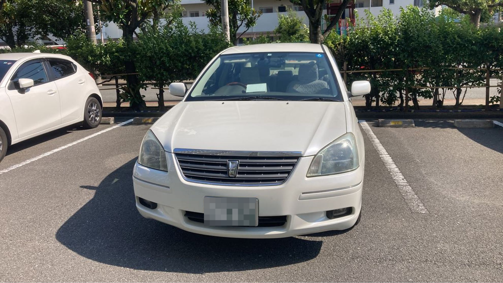 外装前方