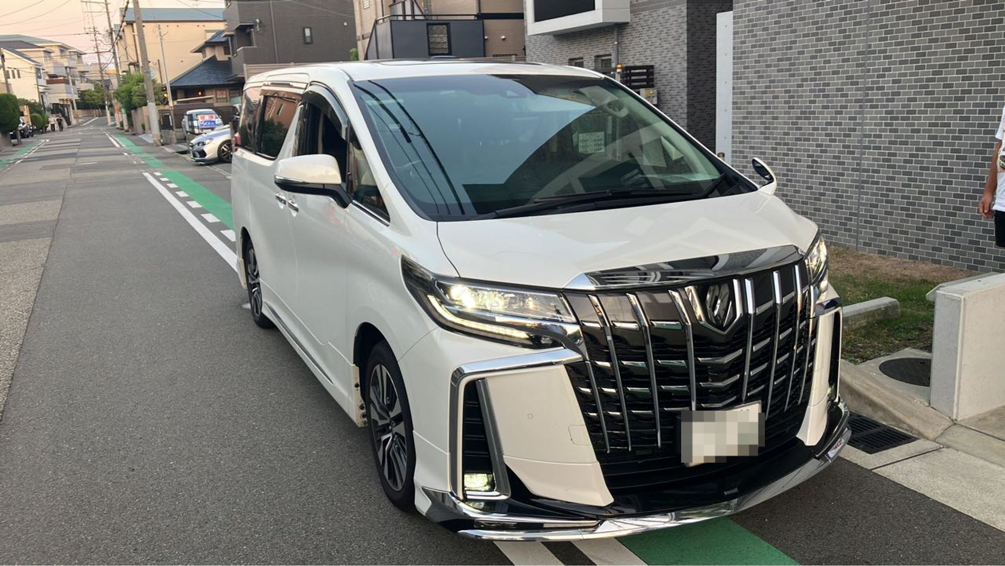 外装右前