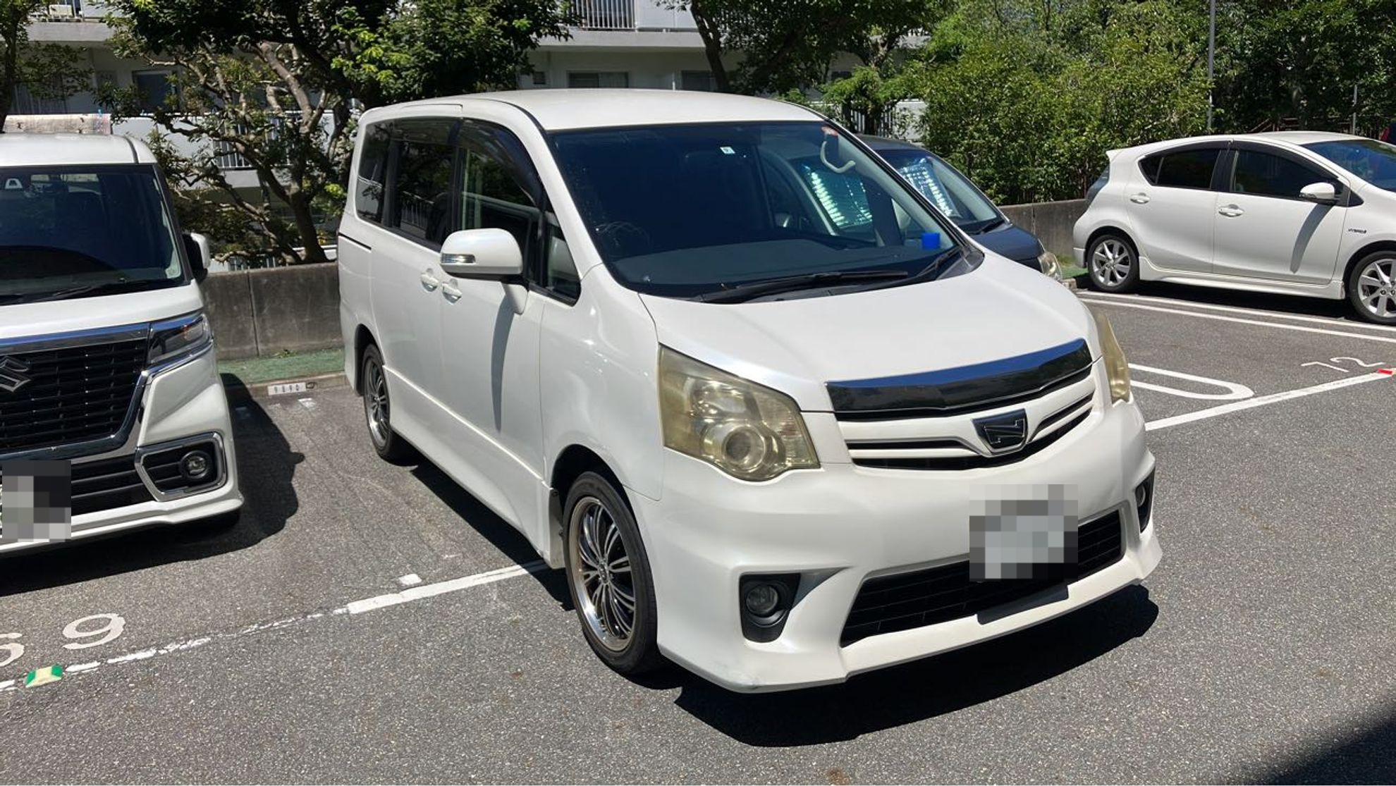 外装右前