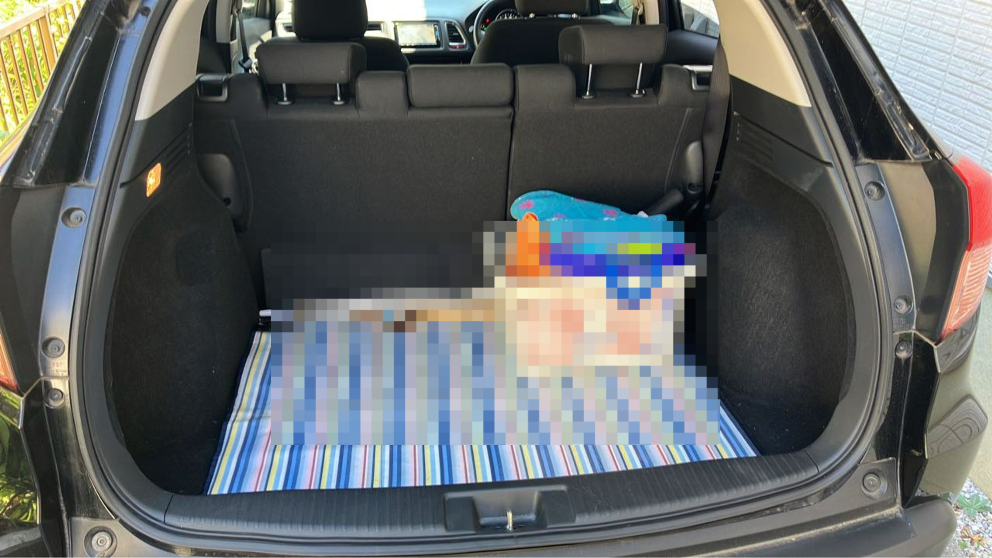 内装トランク