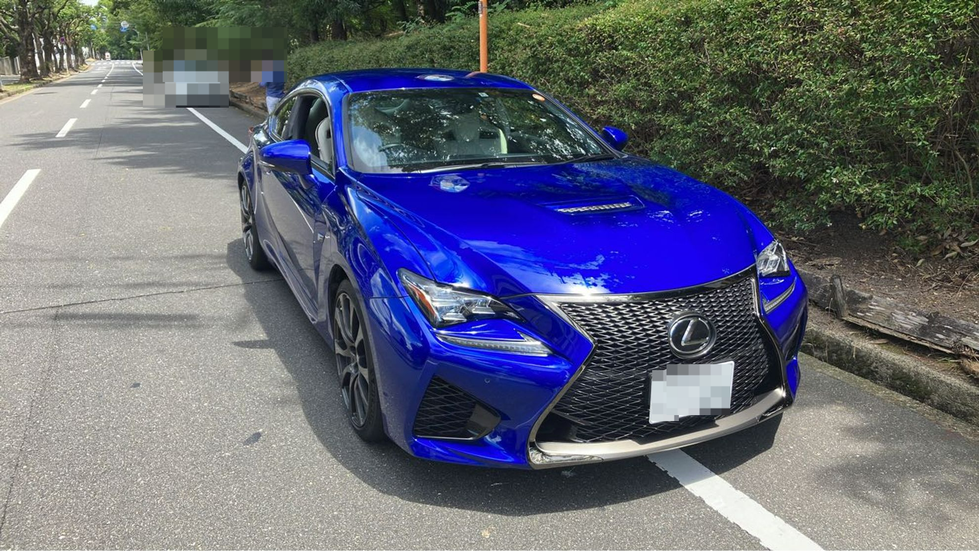 外装右前