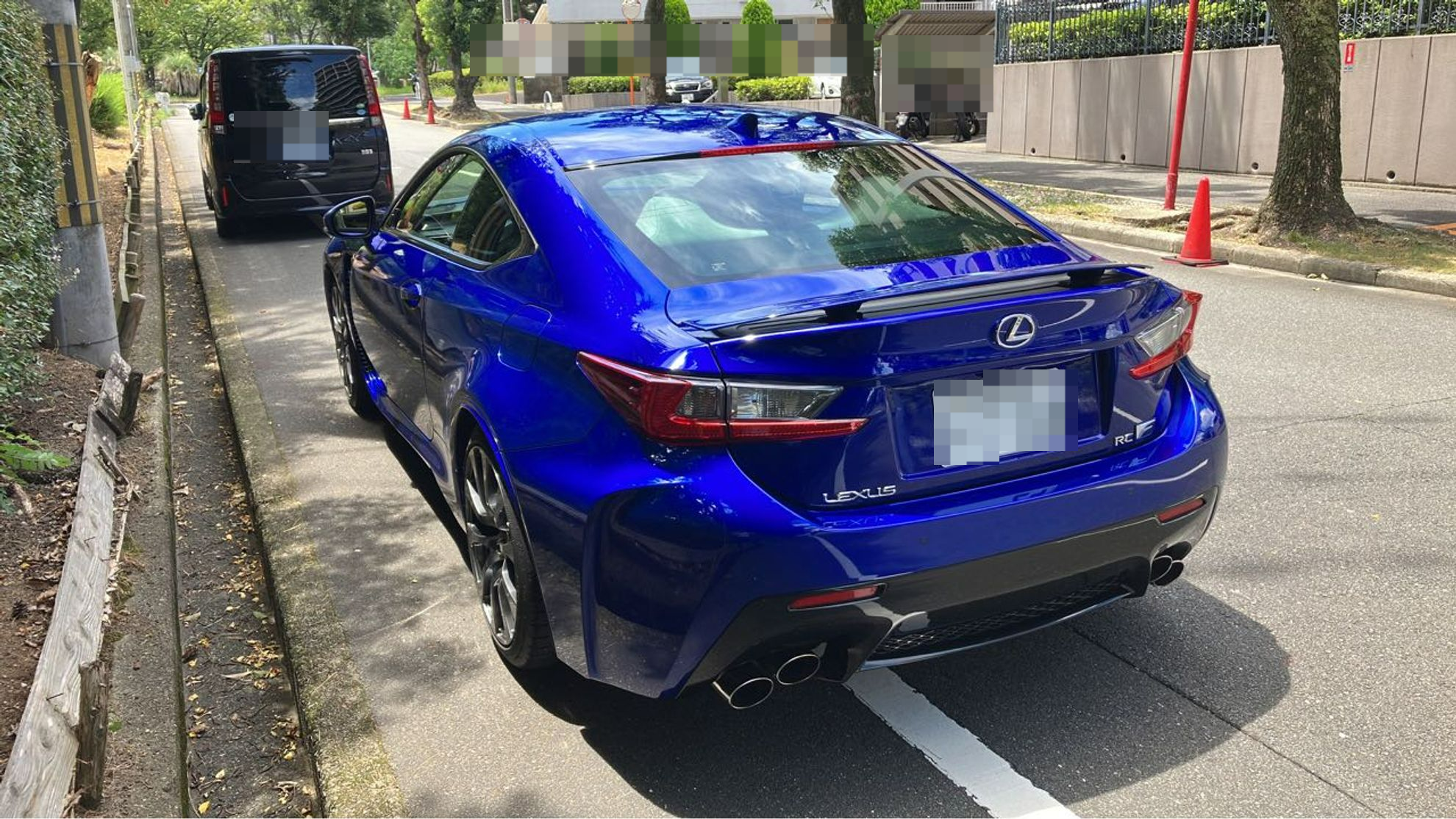 外装左後方