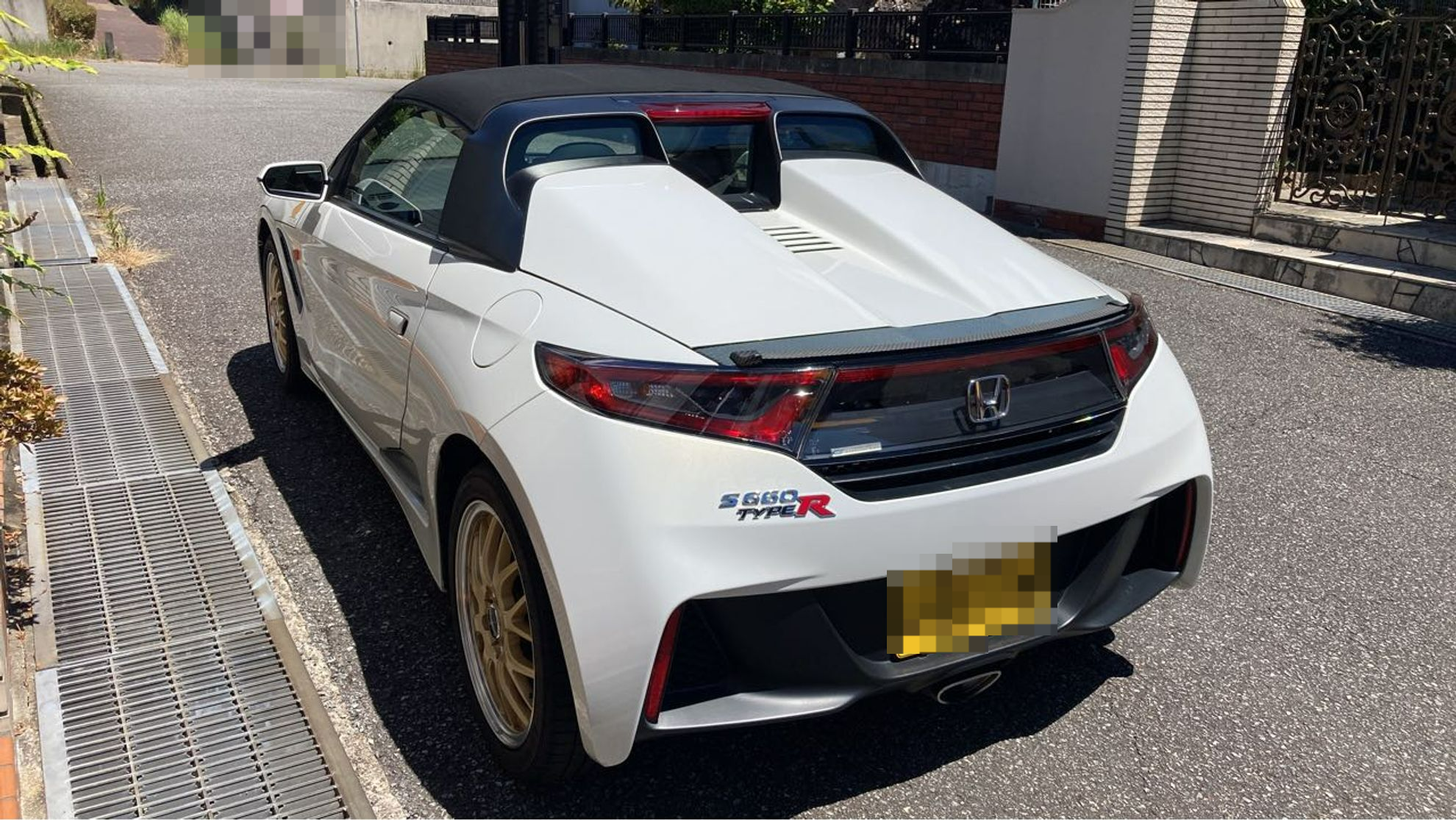 外装左後方
