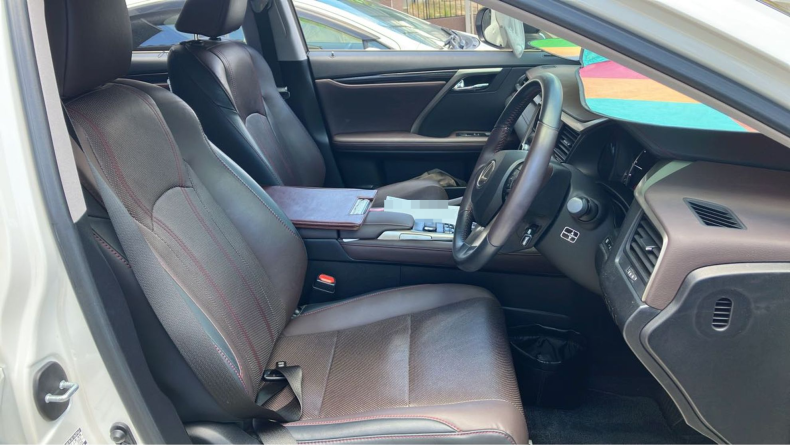 内装前方シート