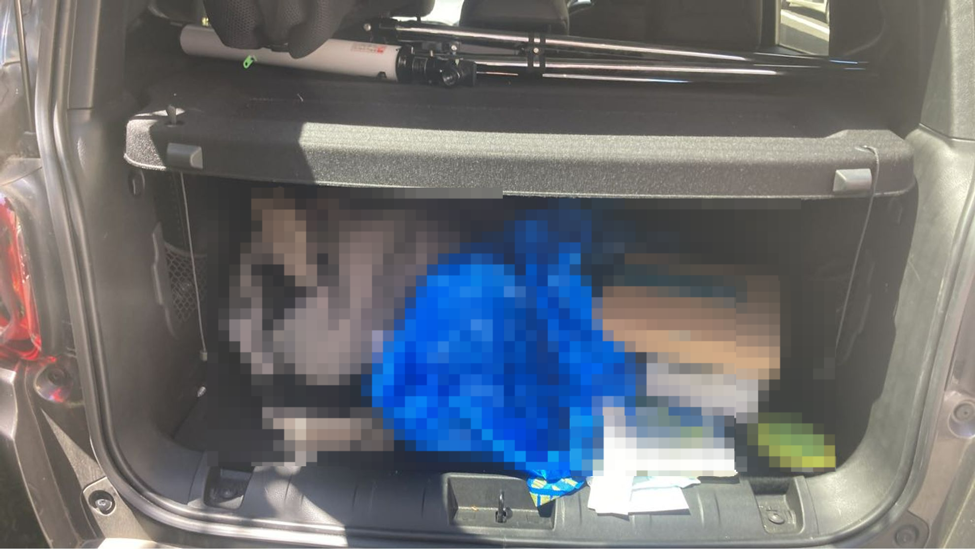 内装トランク