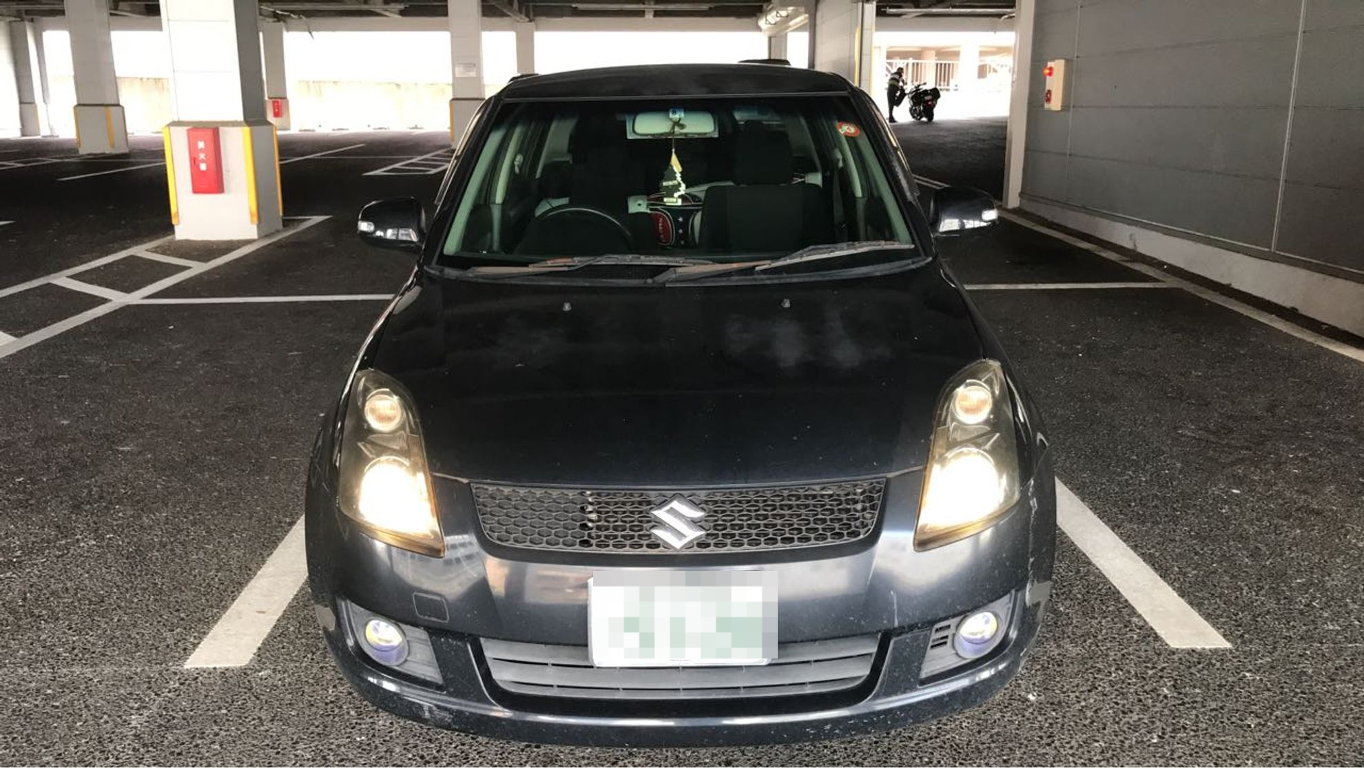外装前方