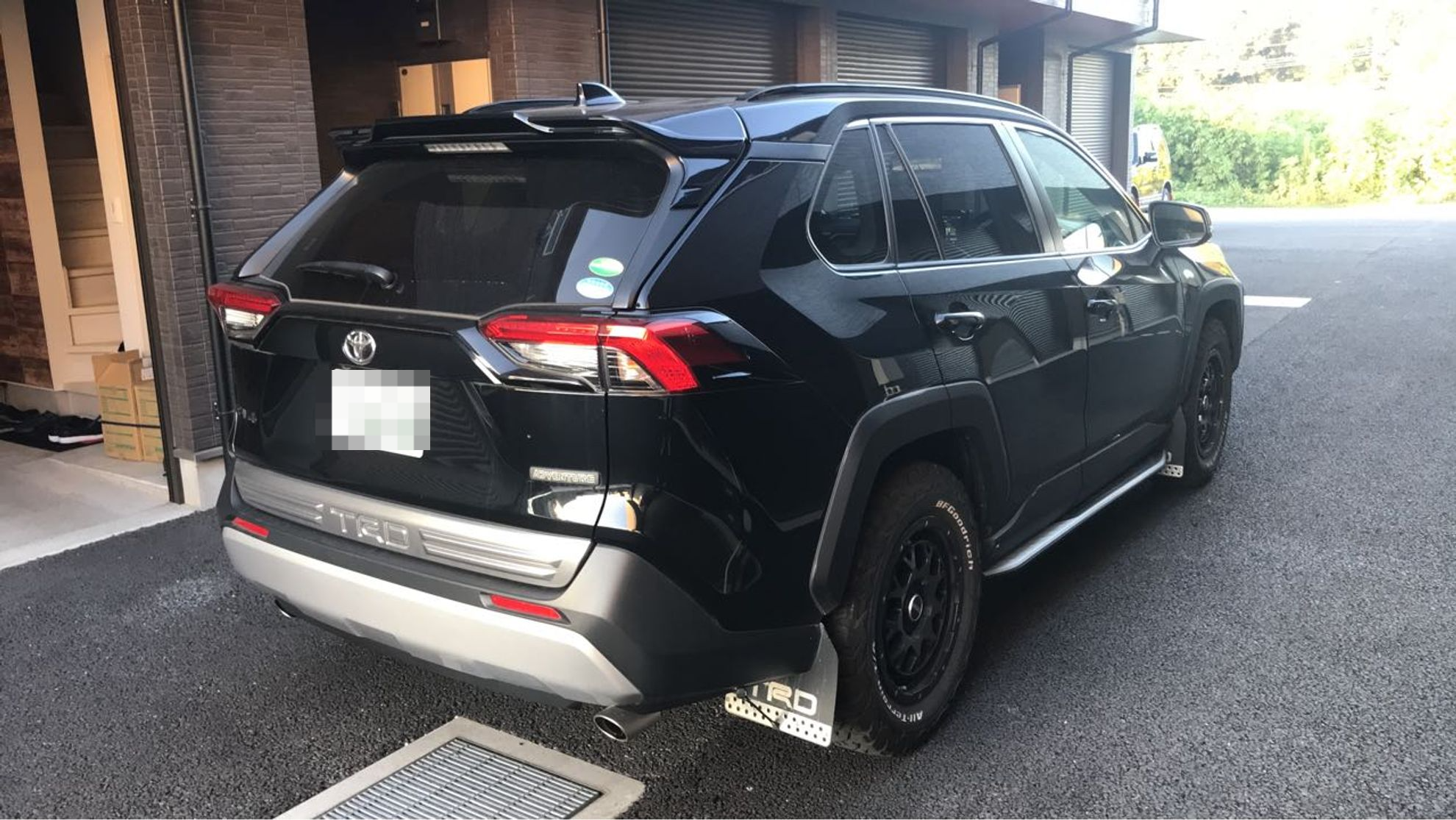 外装右後