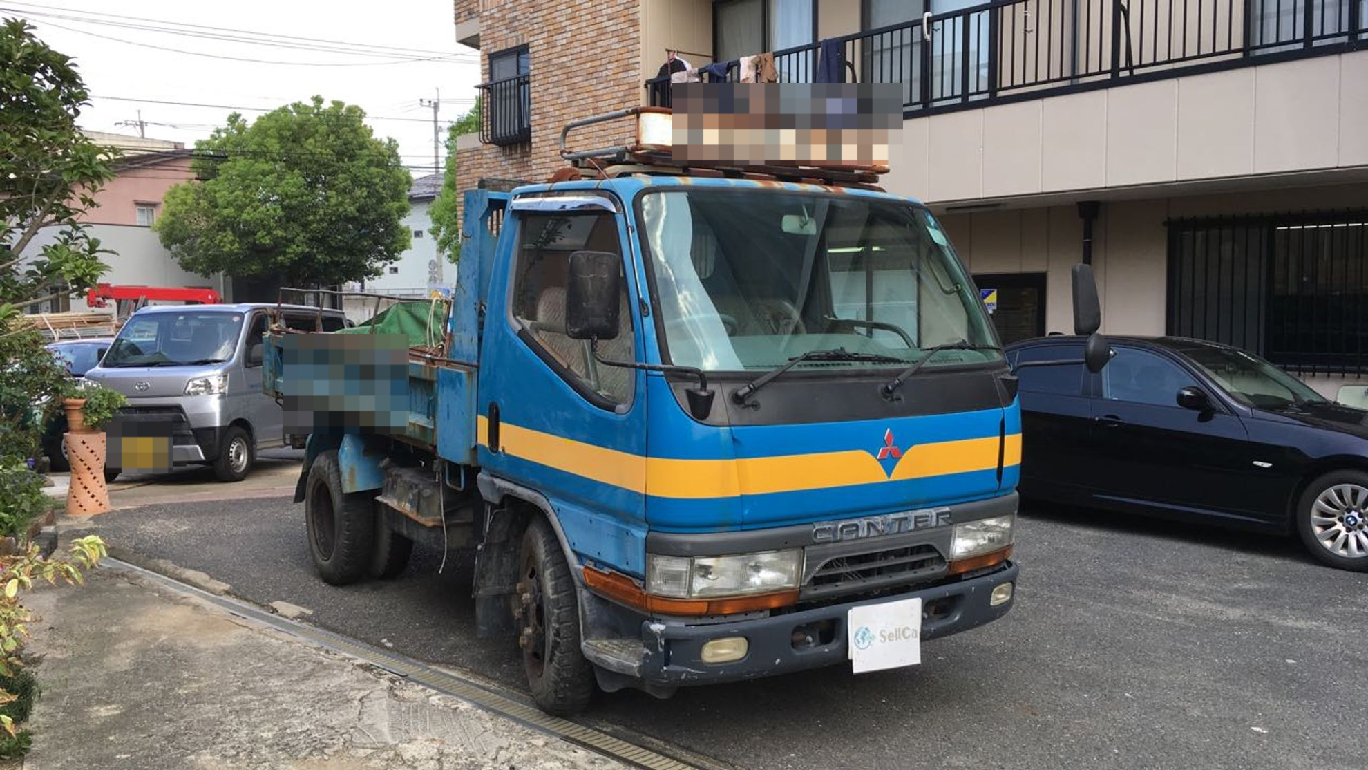 外装右前
