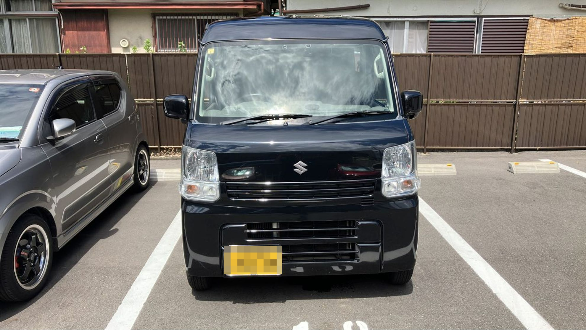 外装前方
