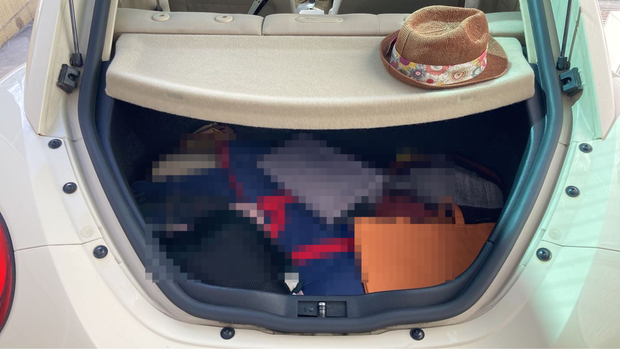 内装トランク