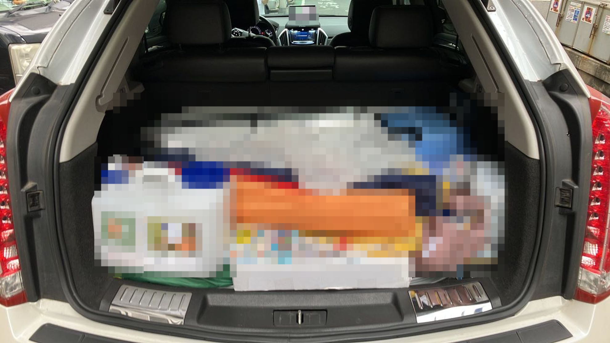 内装トランク