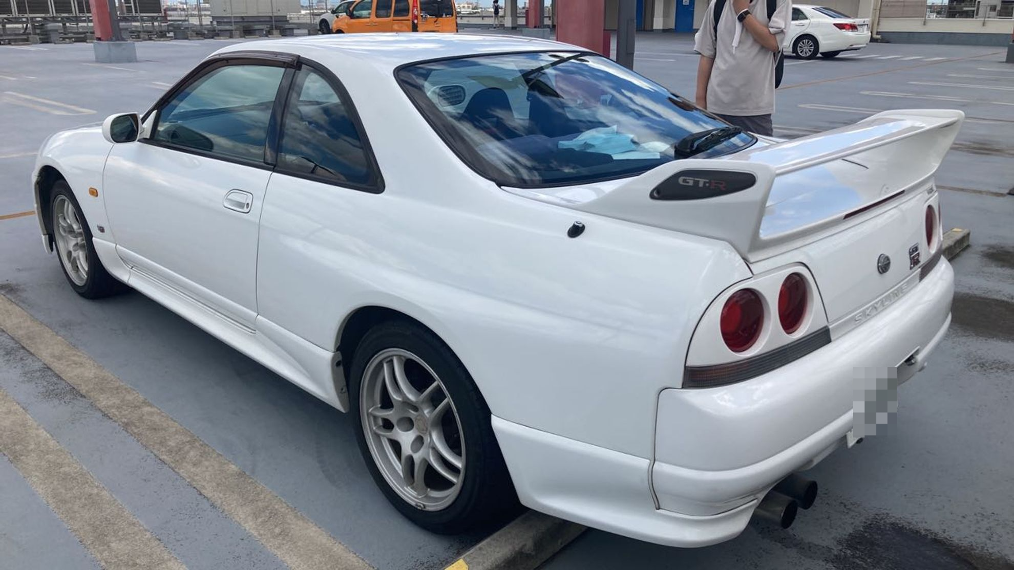外装左後方