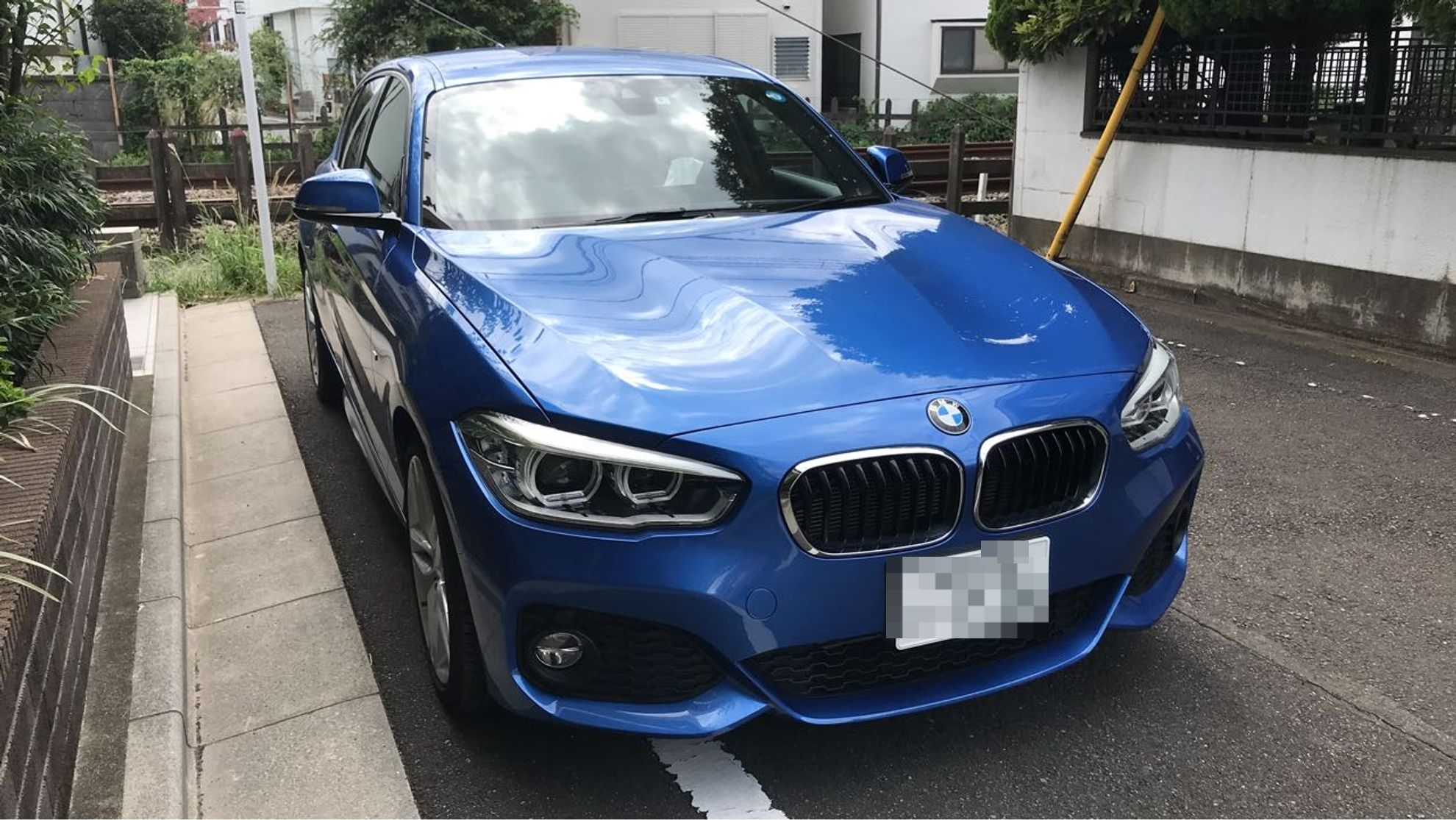 外装右前