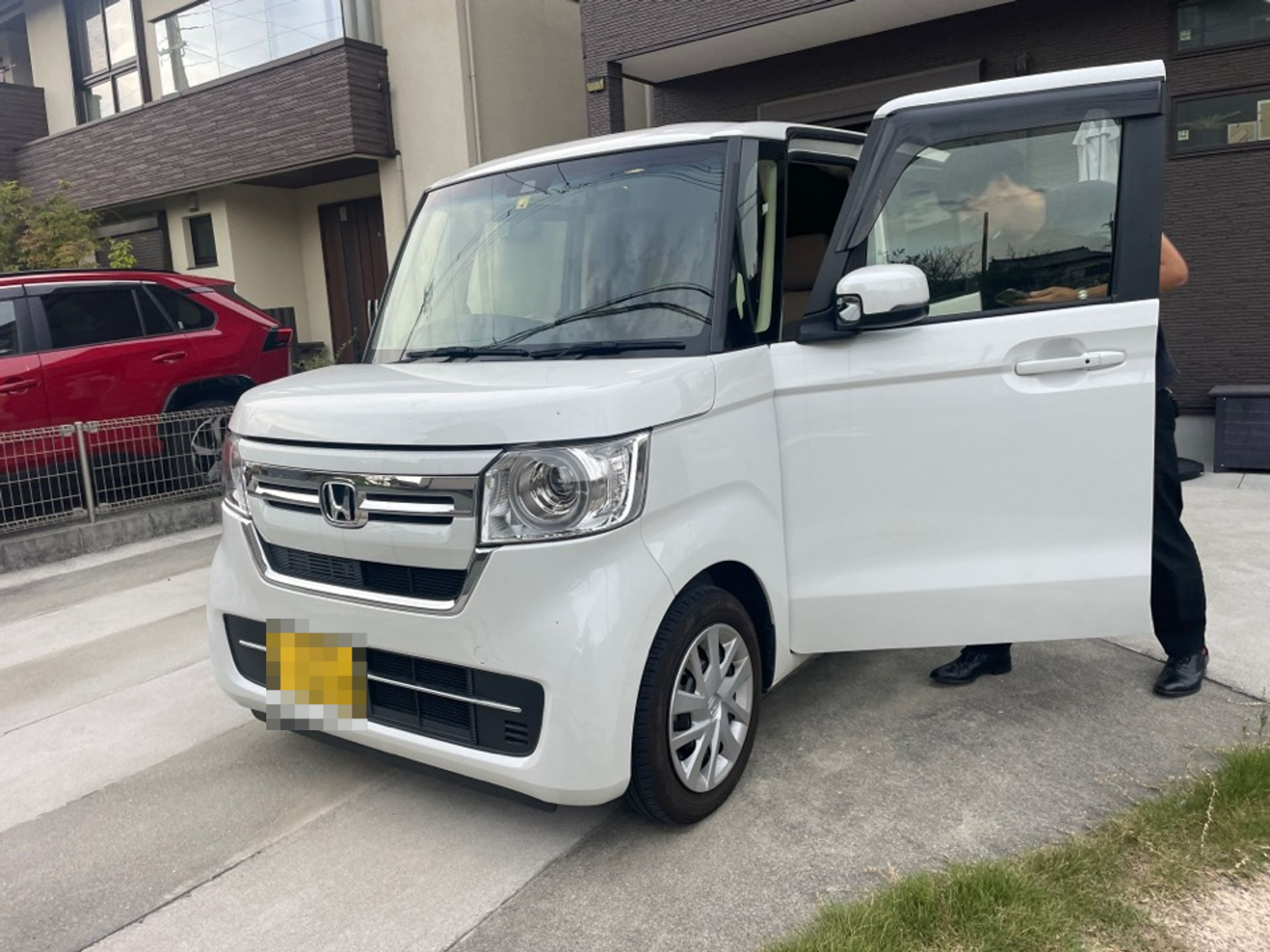 外装右前