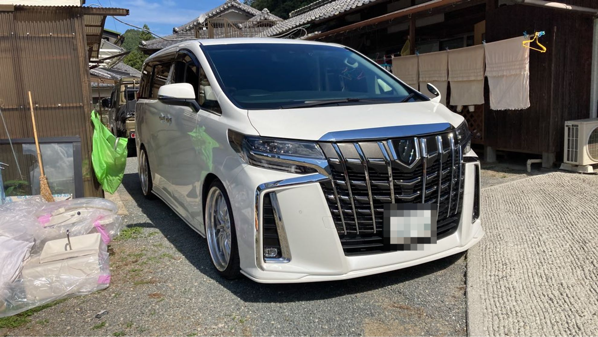 外装右前