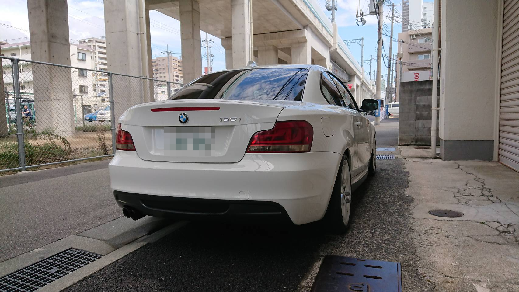 外装右後