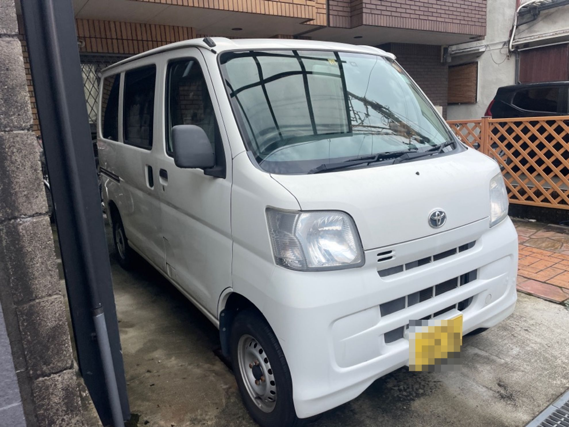 外装右前