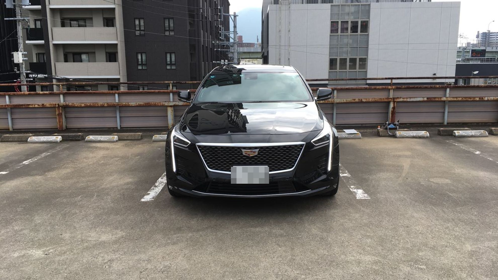 外装前方