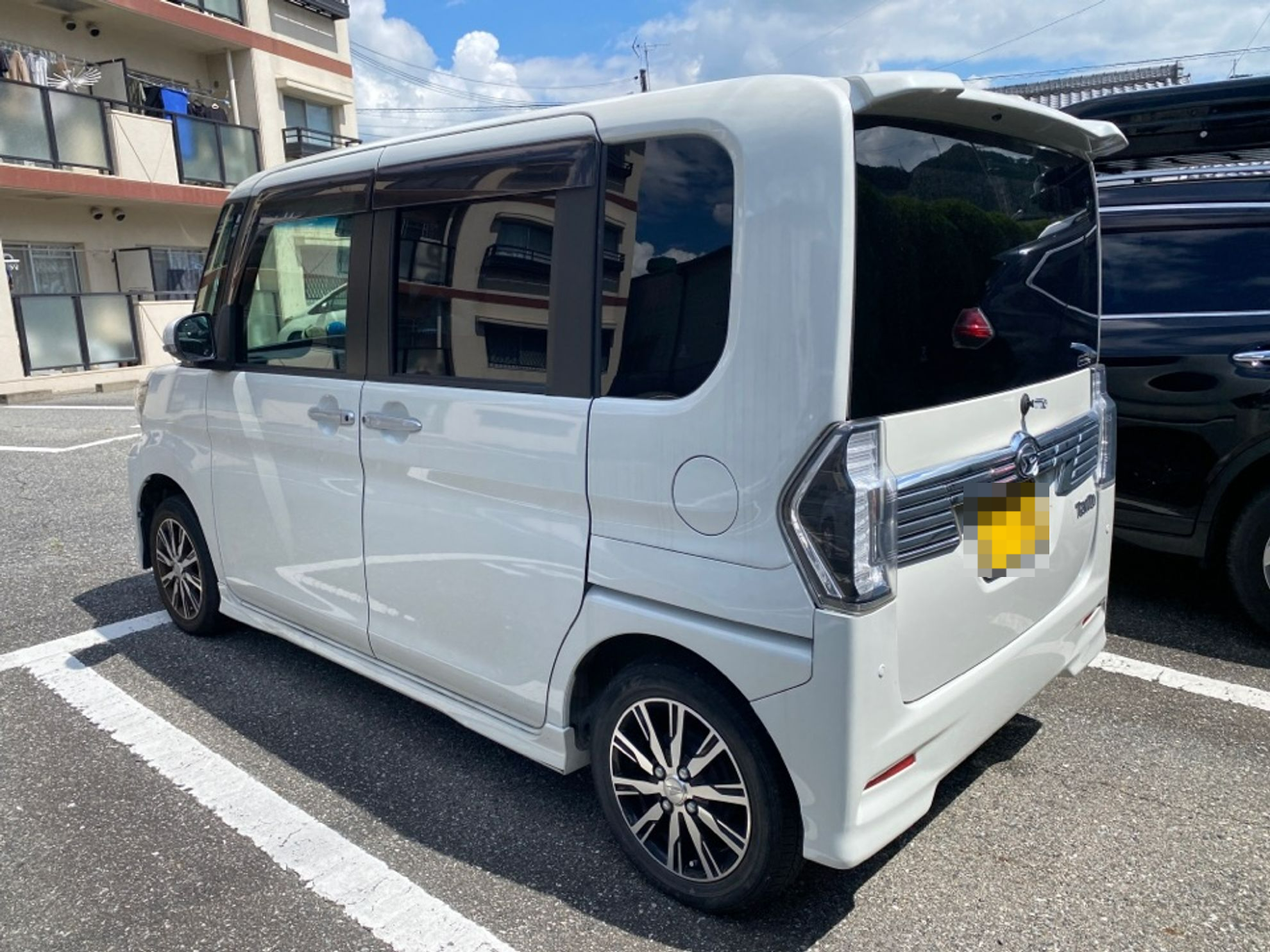 外装左後方