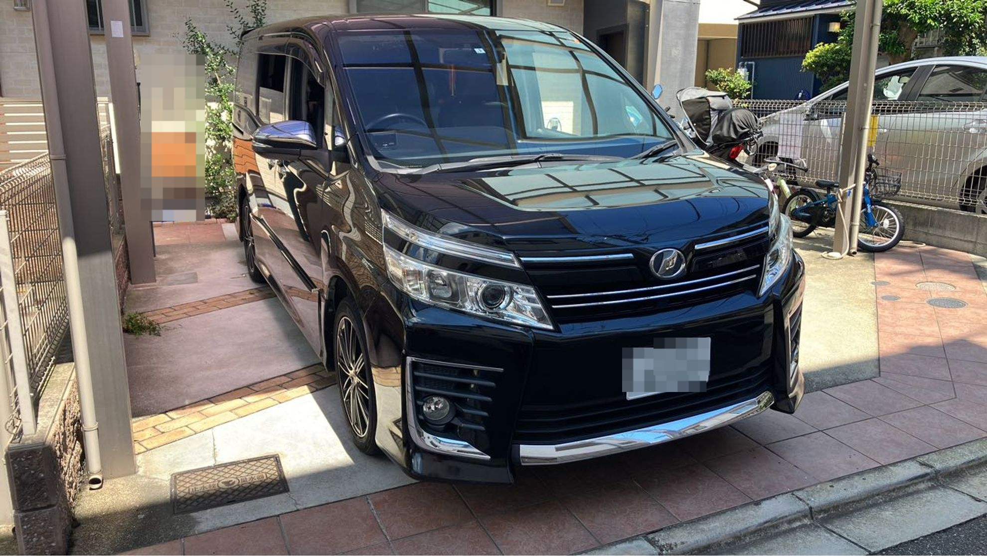 外装右前