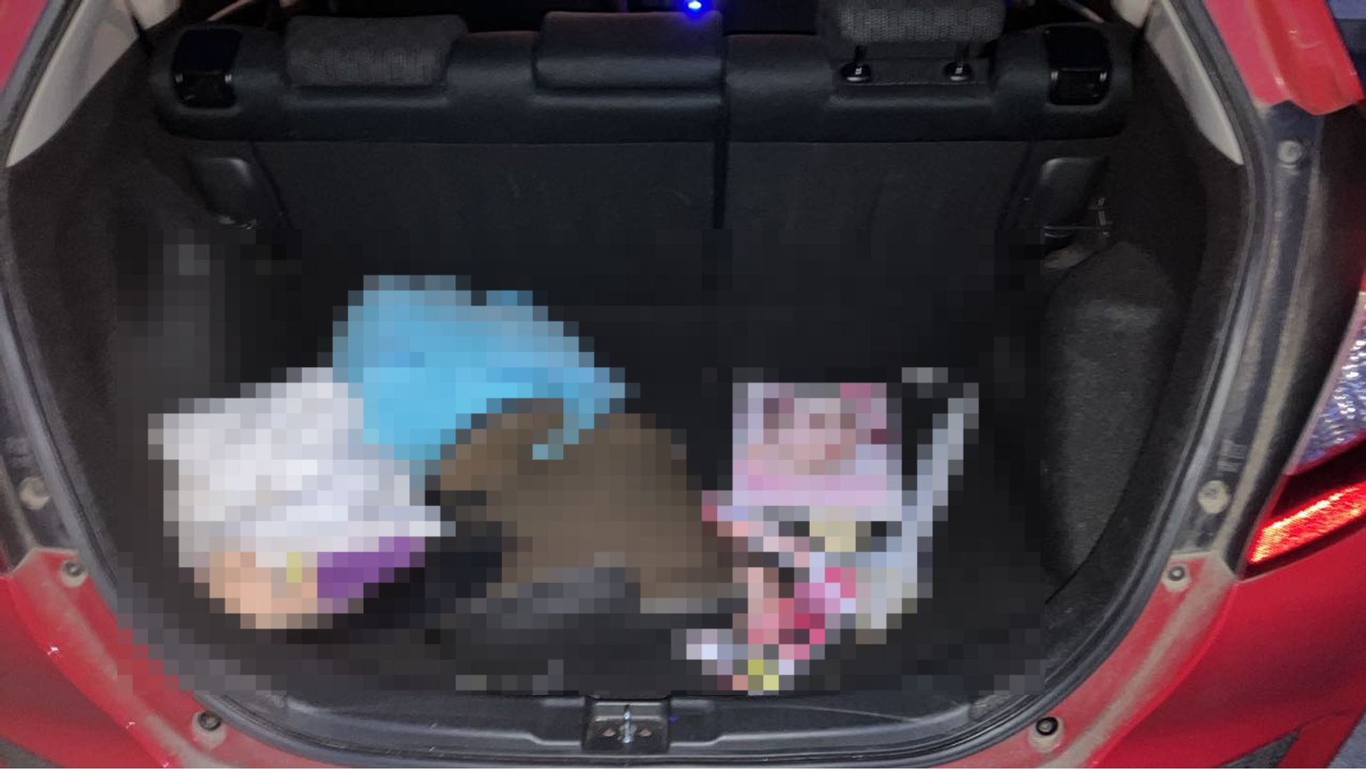 内装トランク