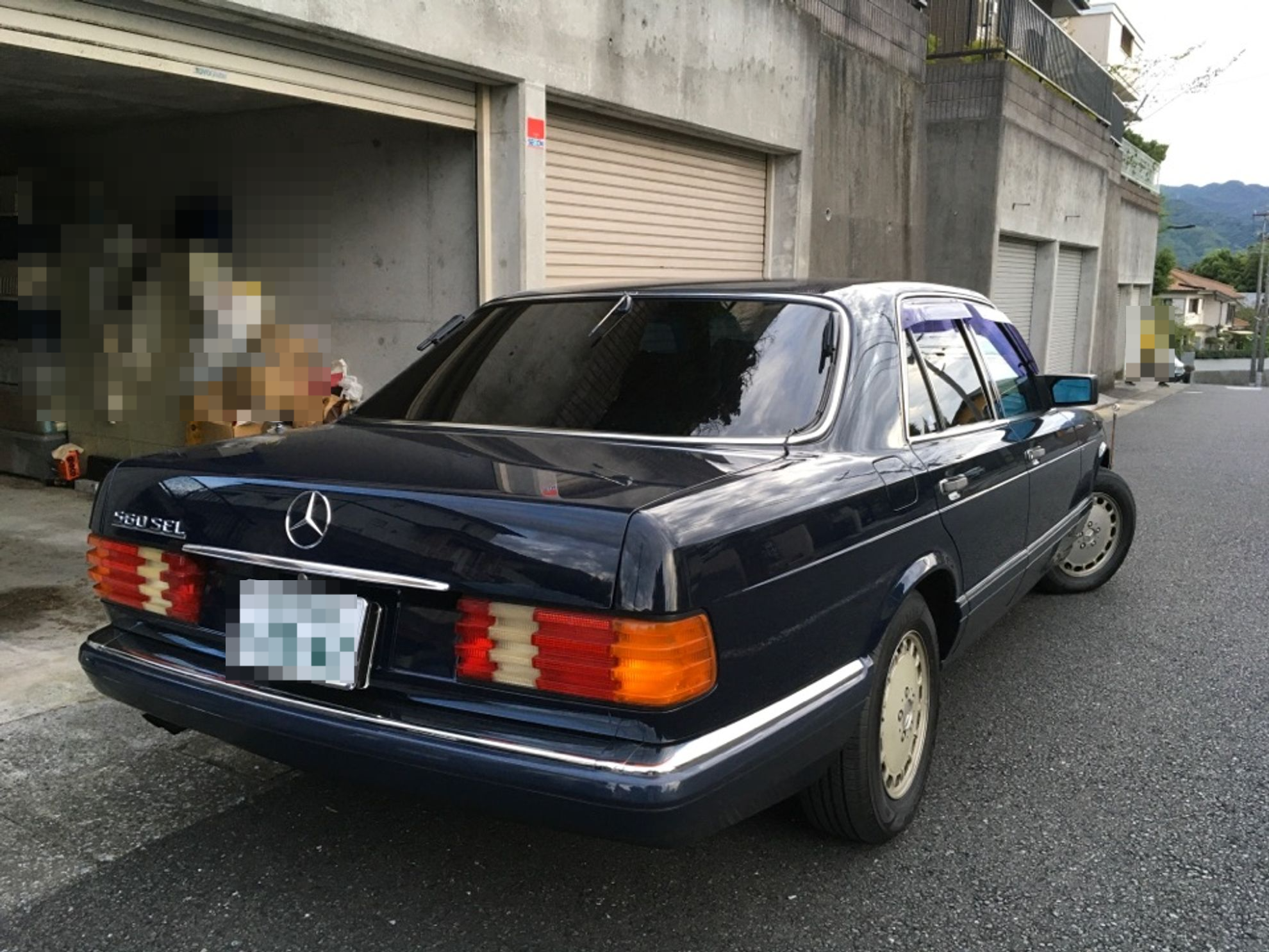 外装左後方