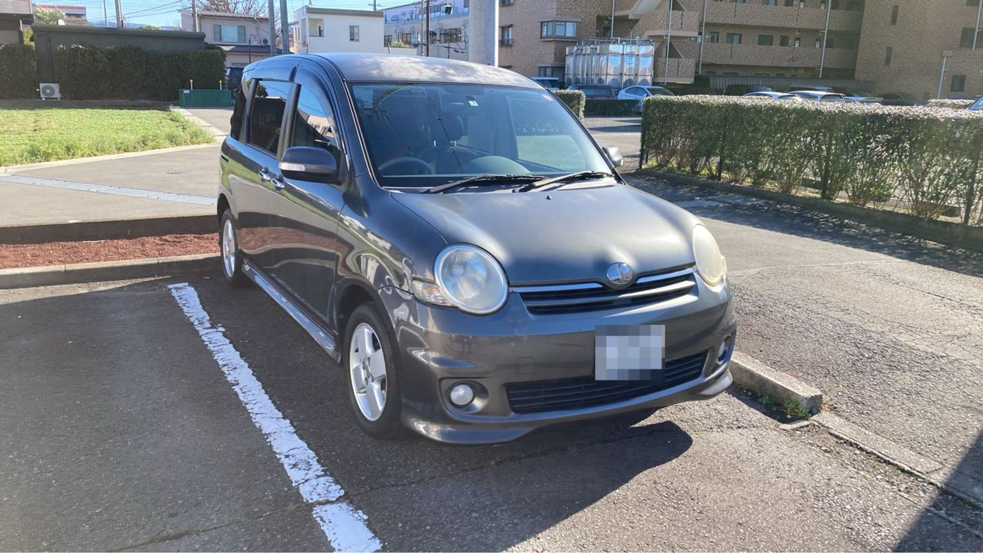 外装右前