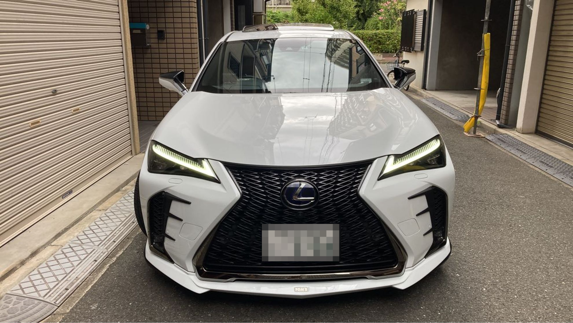 外装前方