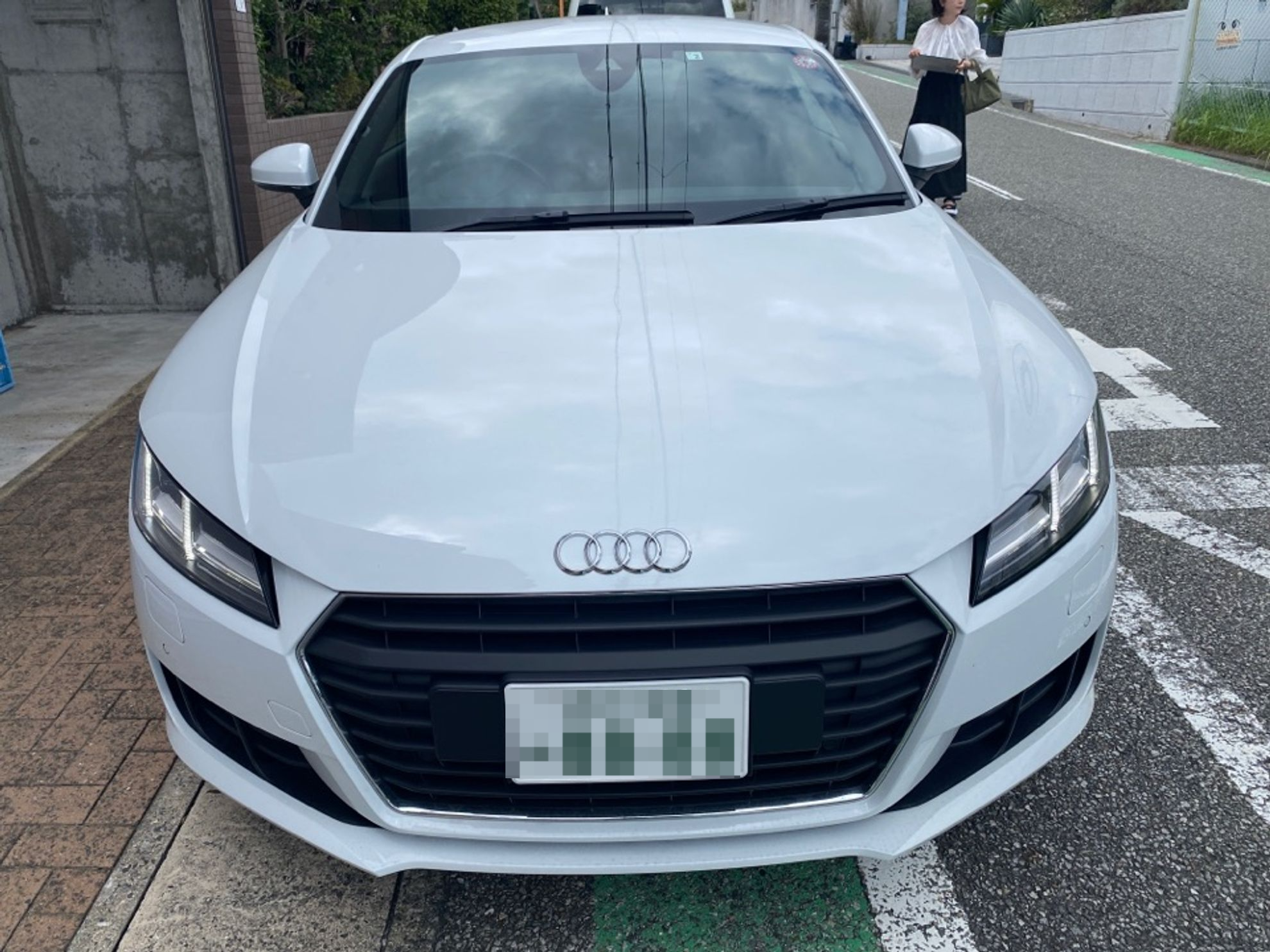 外装前方