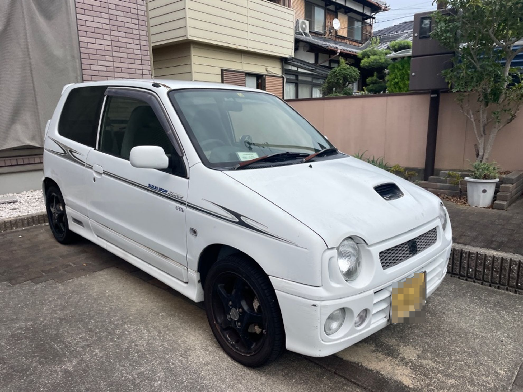 外装右前