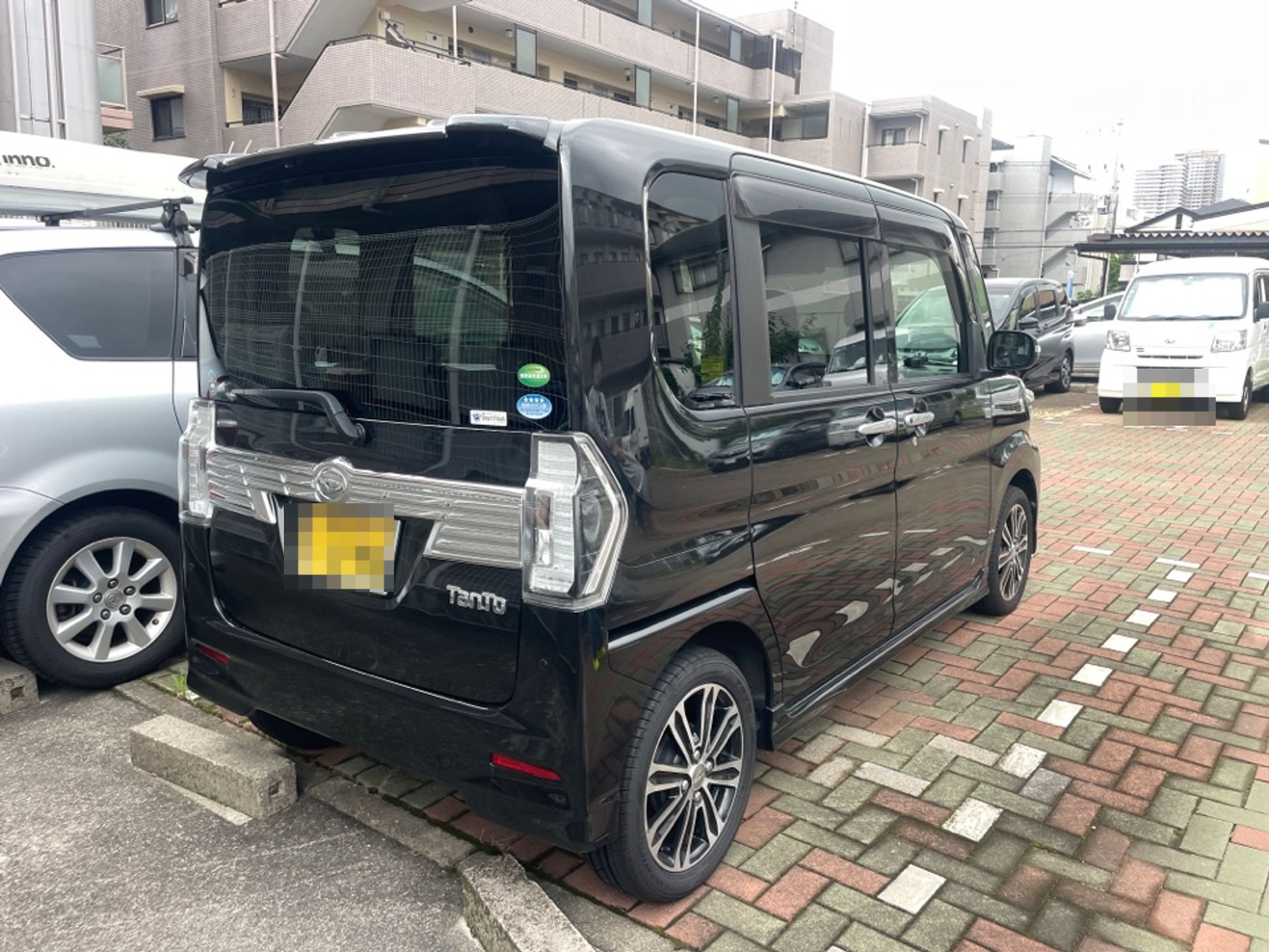 外装右後